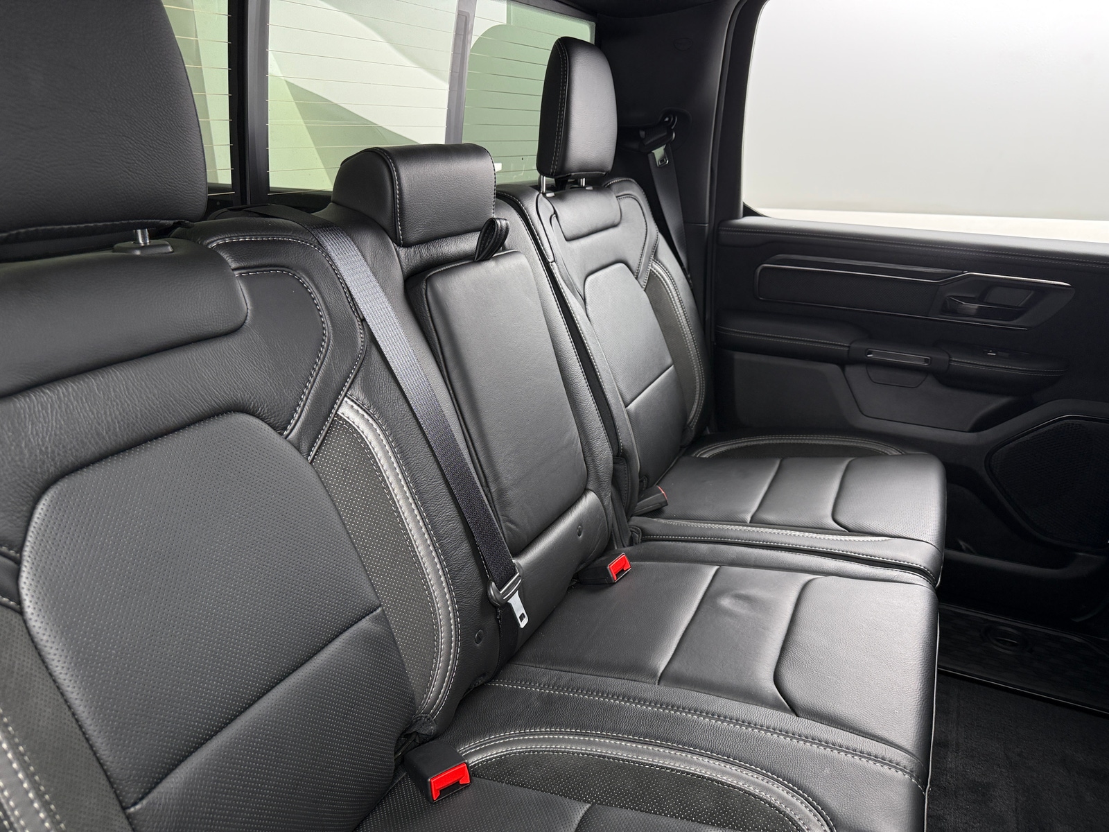 Thumbnail: 2026 RAM 1500 - 5