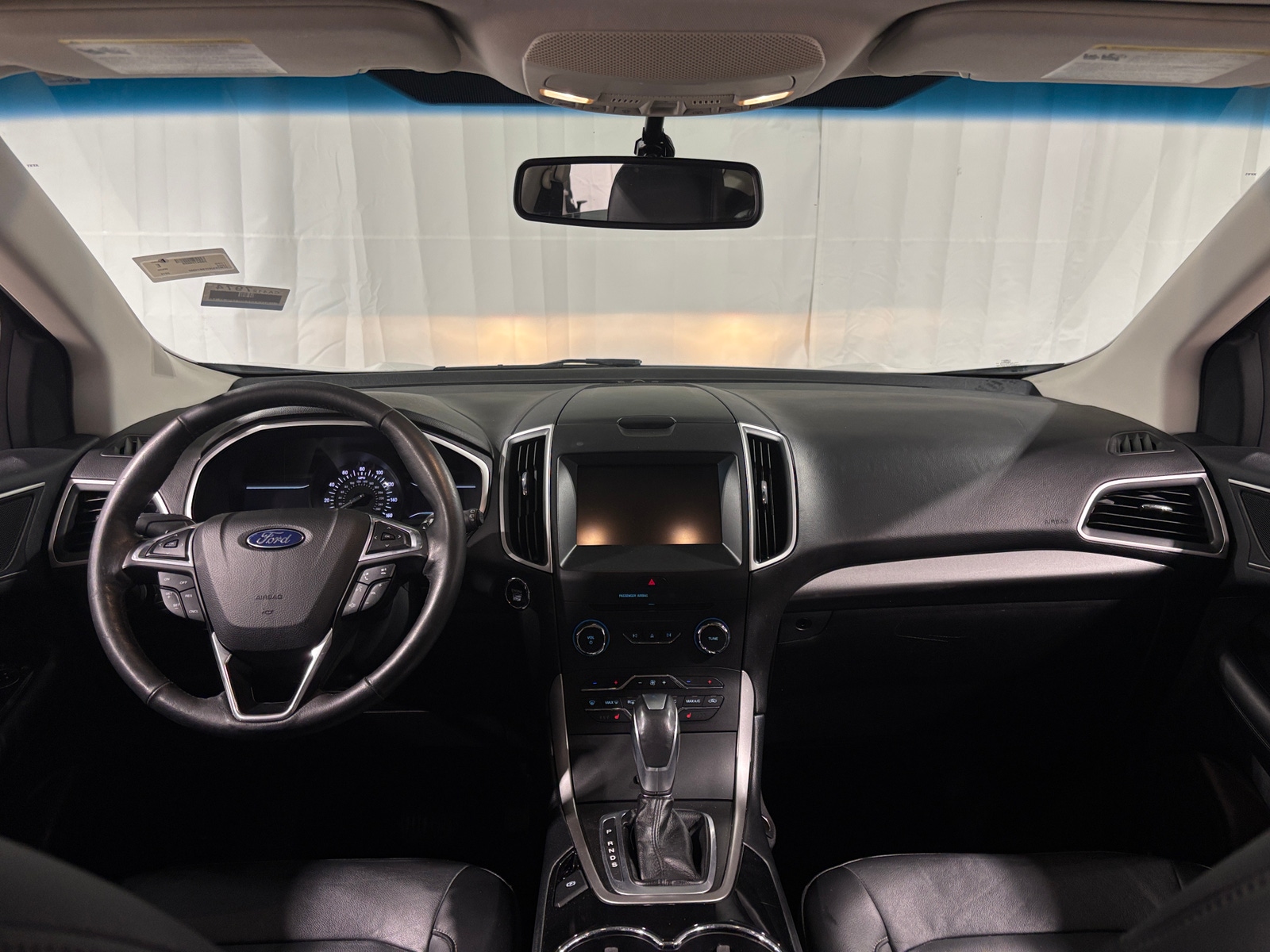 Thumbnail: 2015 Ford Edge - 2