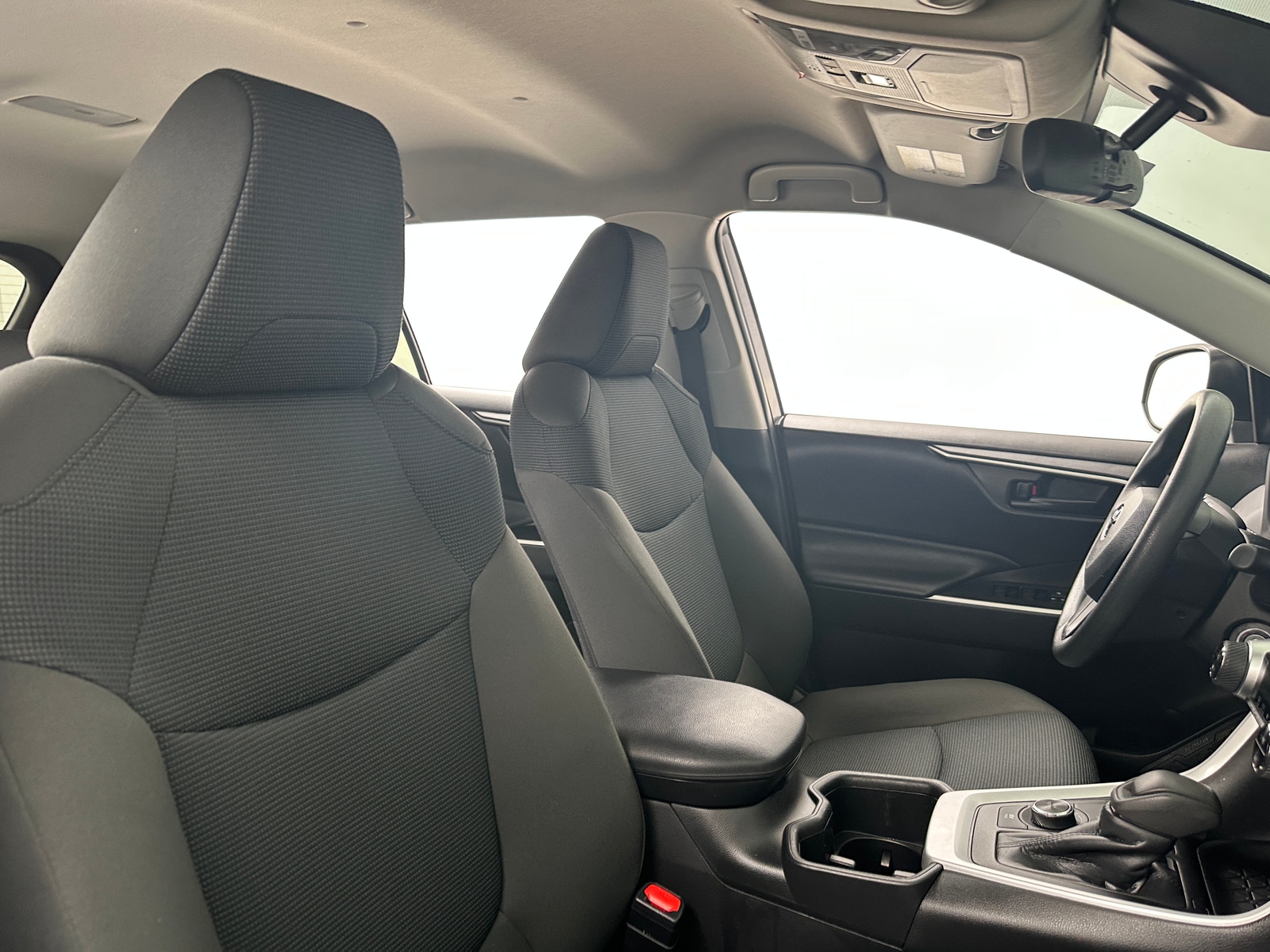Thumbnail: 2022 Toyota RAV4 - 2