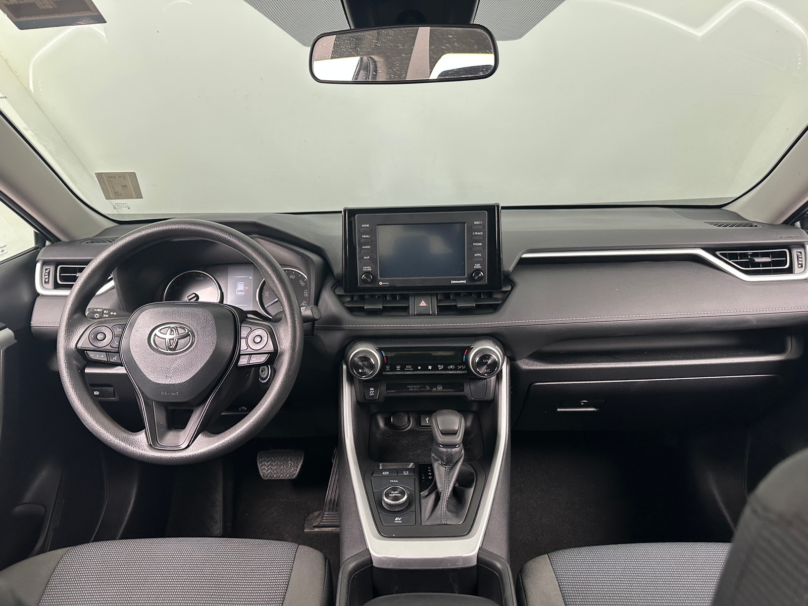 Thumbnail: 2022 Toyota RAV4 - 3