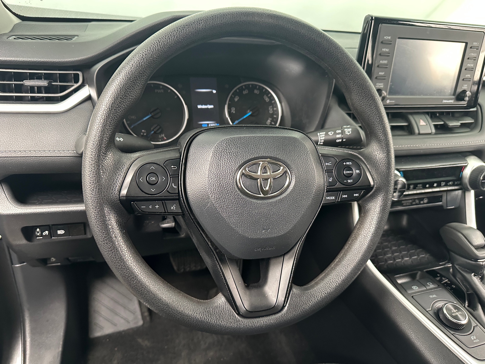 Thumbnail: 2022 Toyota RAV4 - 5