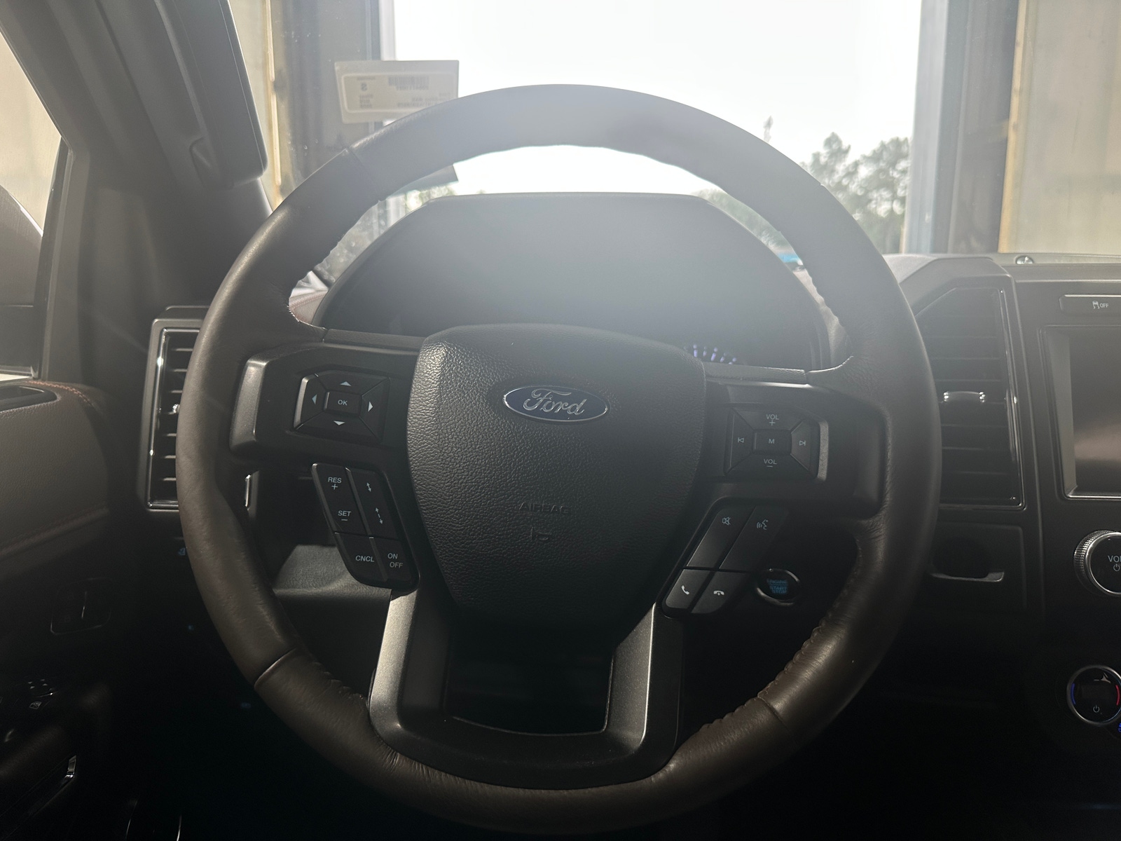 Thumbnail: 2020 Ford Expedition MAX - 4