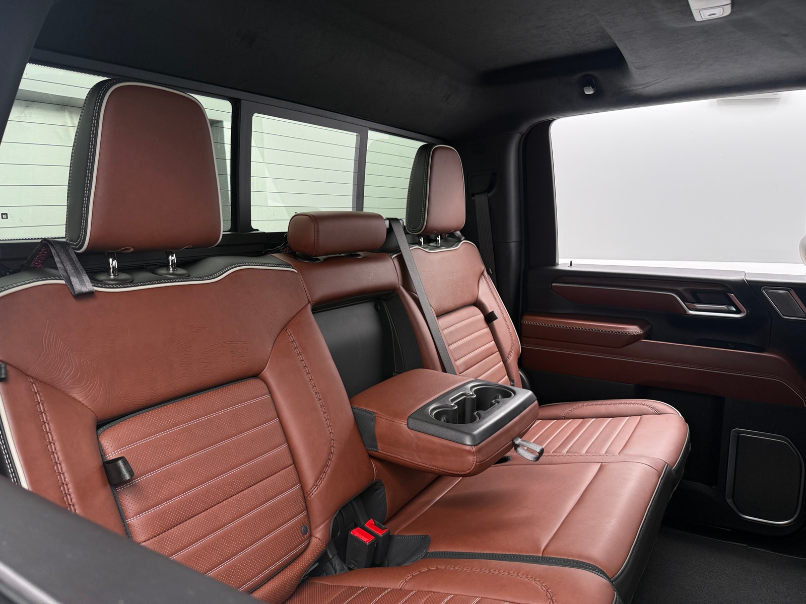 Thumbnail: 2024 GMC Sierra 2500 - 5