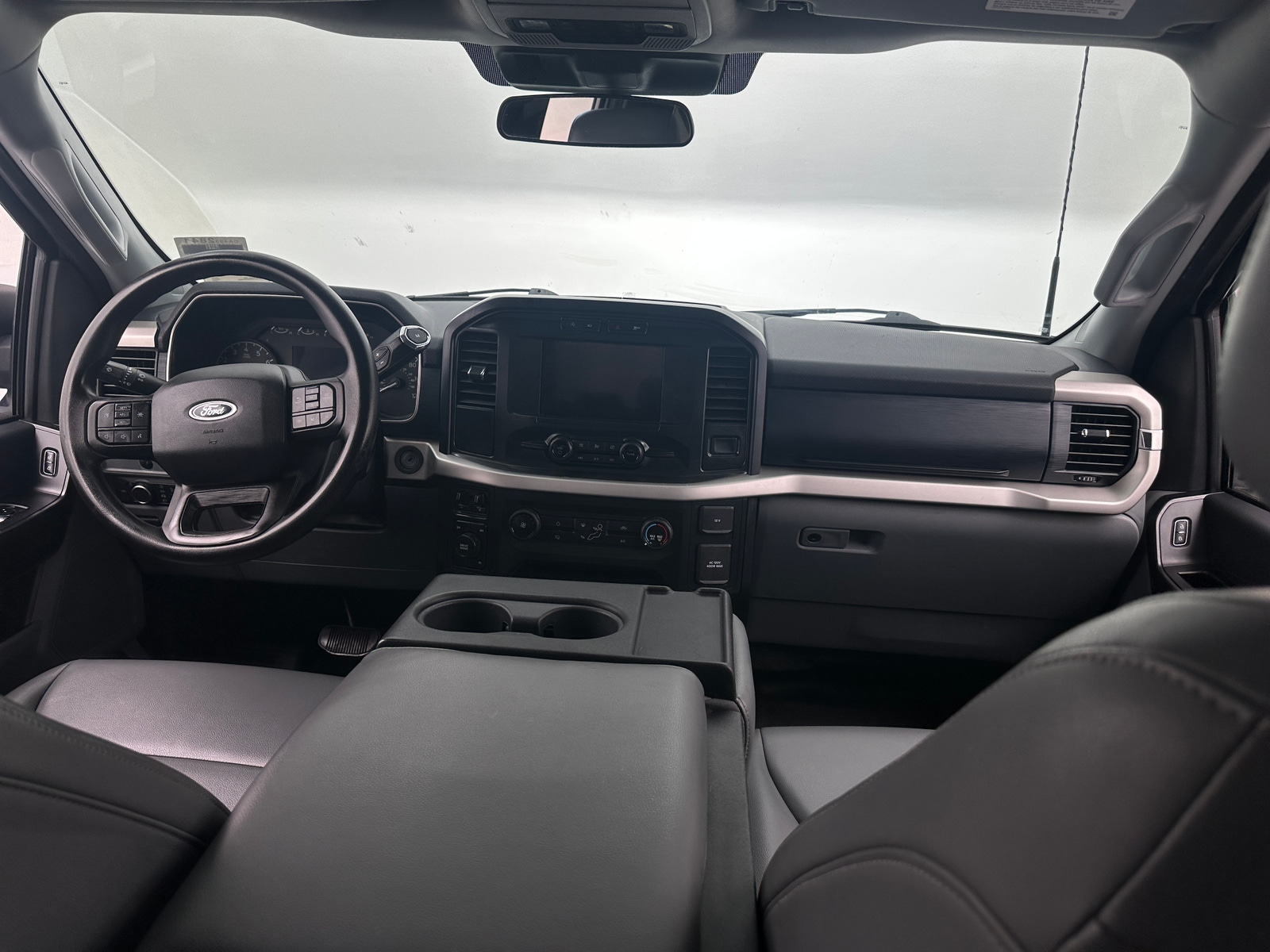 Thumbnail: 2021 Ford Econoline - 3