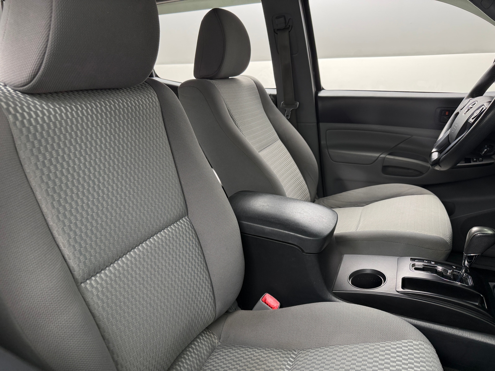 Thumbnail: 2014 Toyota Tacoma - 2