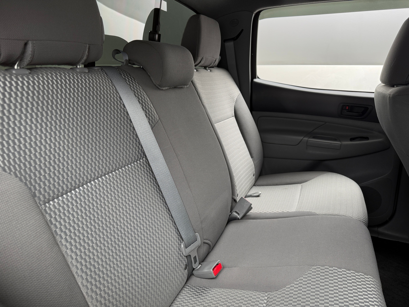 Thumbnail: 2014 Toyota Tacoma - 6