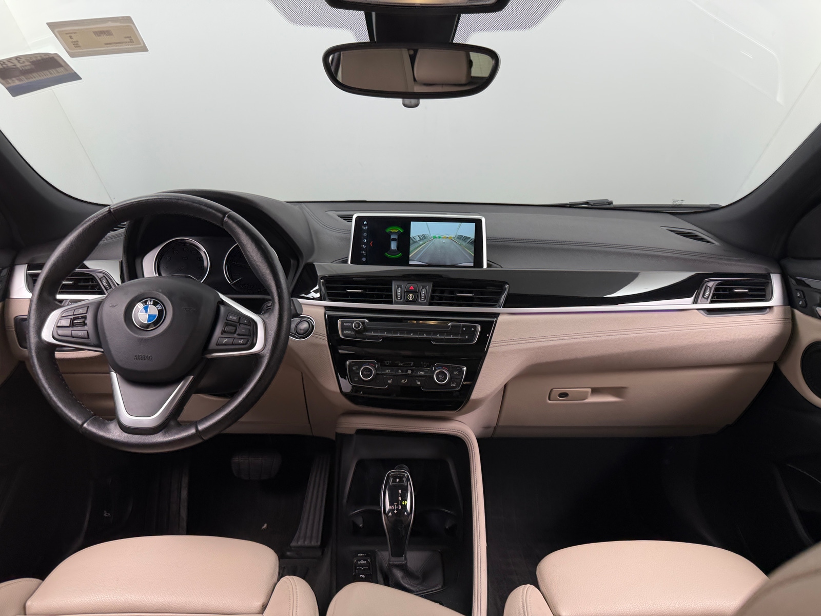 Thumbnail: 2022 BMW X2 - 2