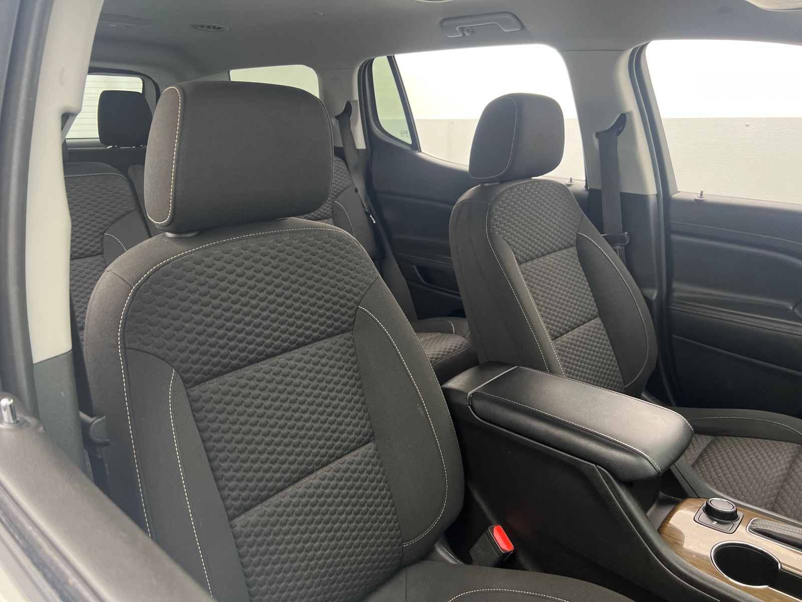 Thumbnail: 2019 GMC Acadia - 2