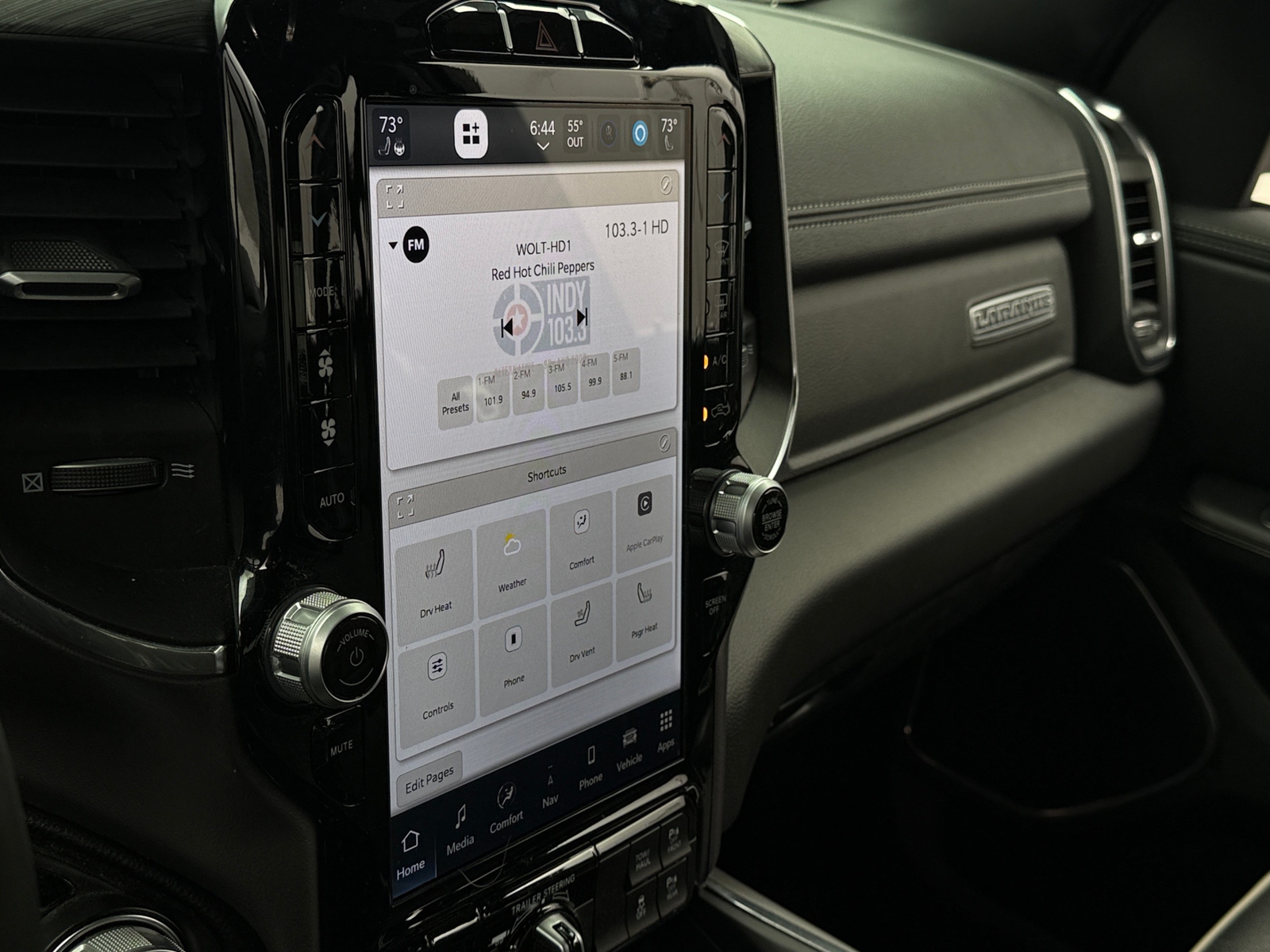 Thumbnail: 2024 RAM 1500 - 3