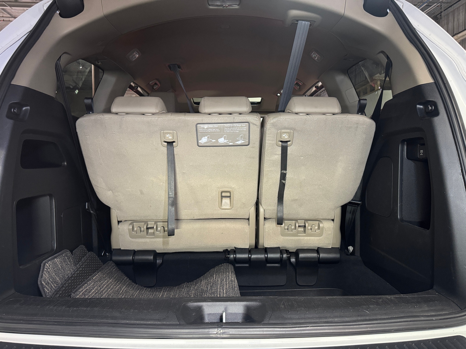 Thumbnail: 2022 Honda Odyssey - 6