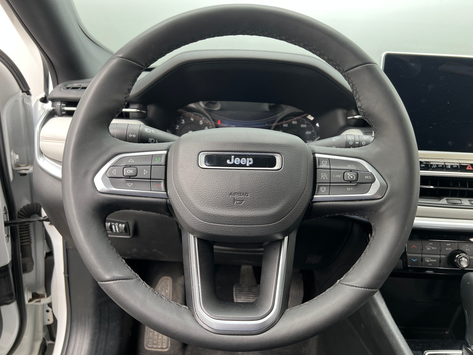 Thumbnail: 2025 Jeep Compass - 4
