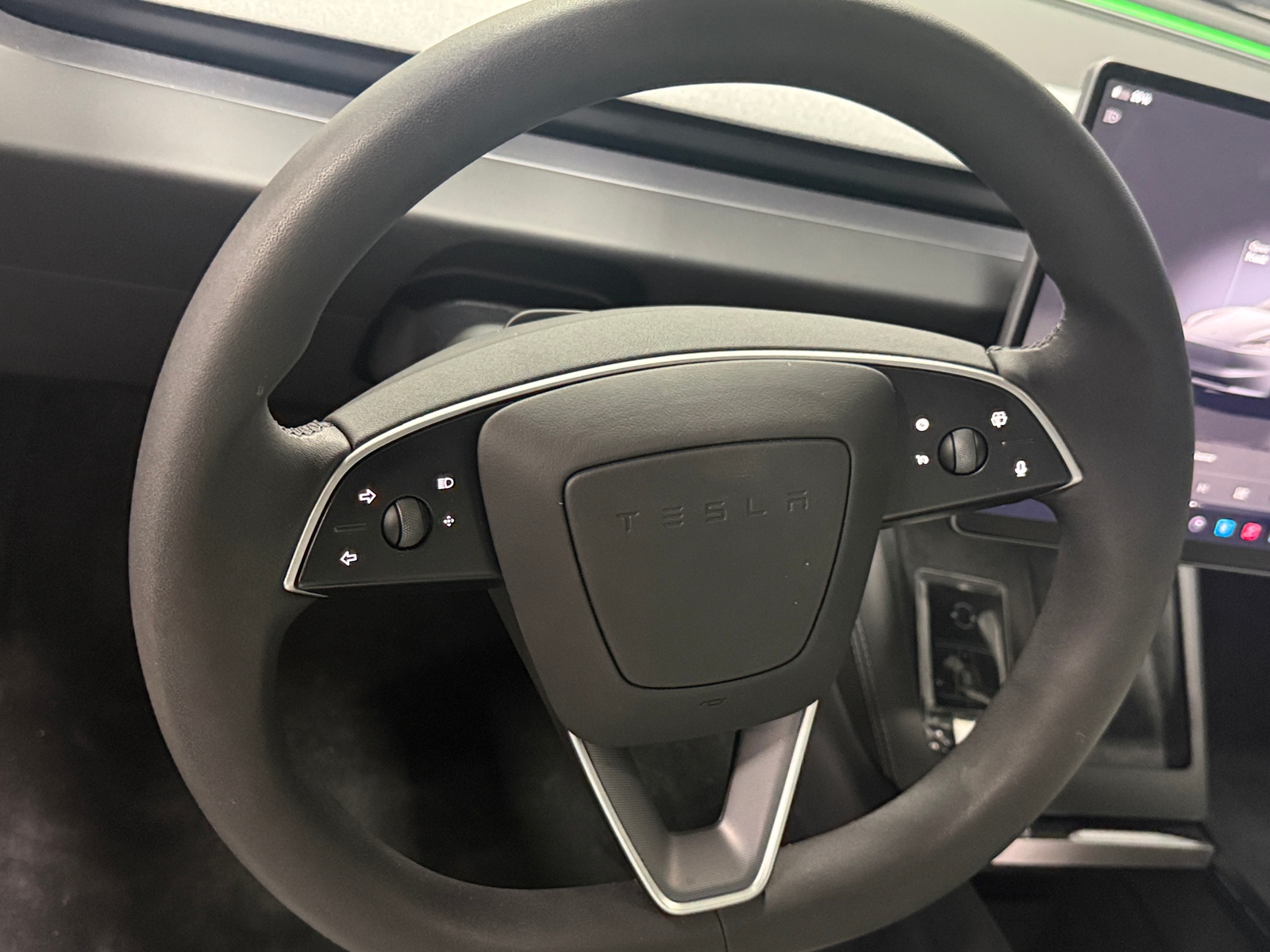 Thumbnail: 2025 Tesla Model 3 - 4