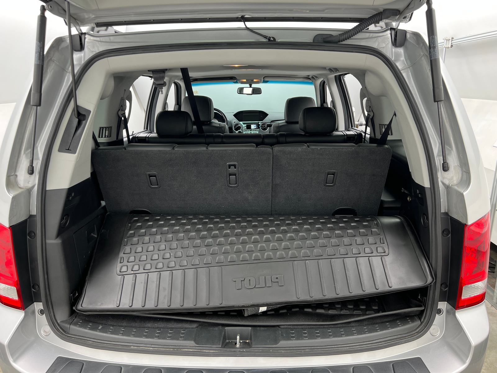 Thumbnail: 2010 Honda Pilot - 6