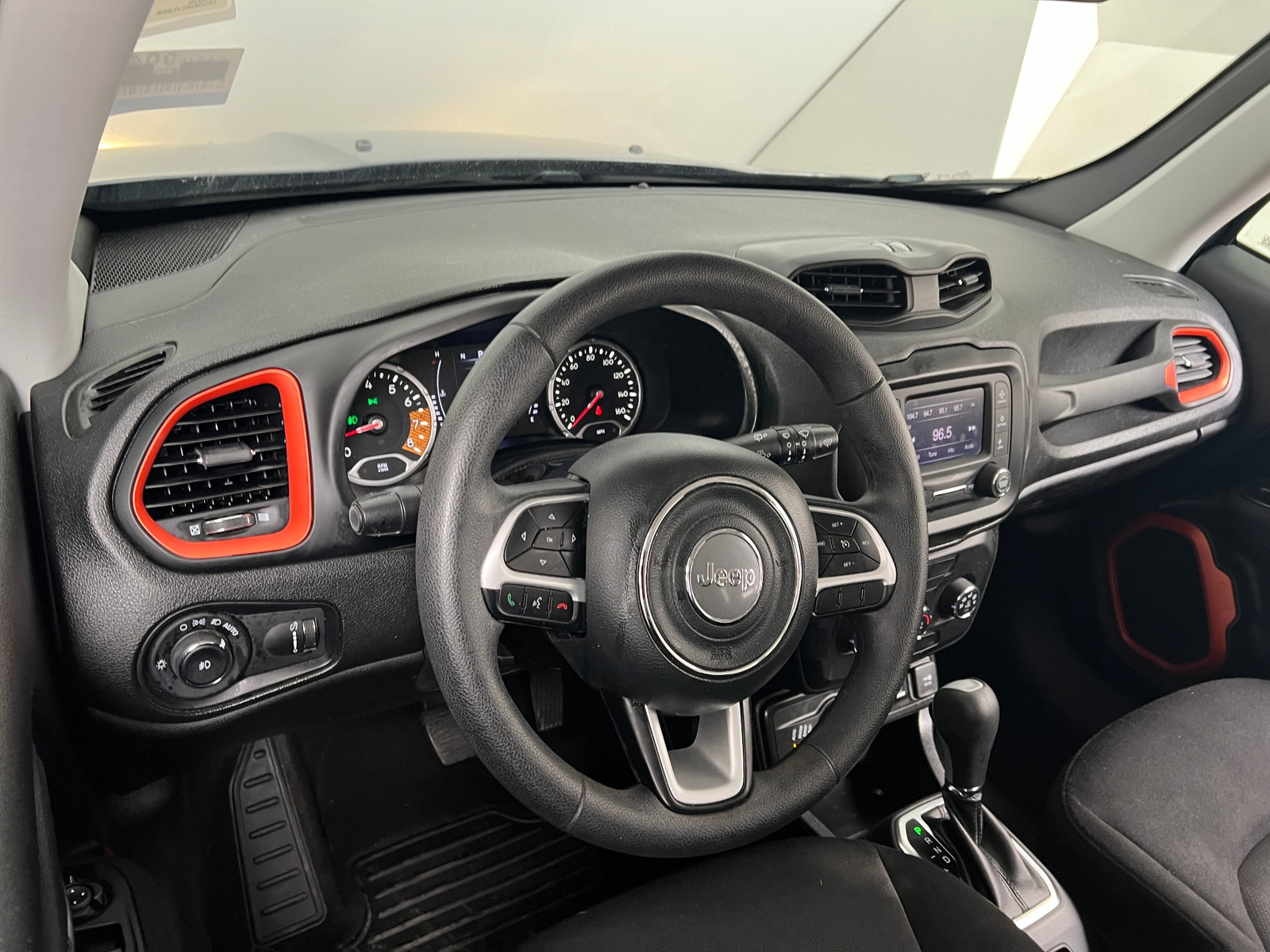 Thumbnail: 2020 Jeep Renegade - 3