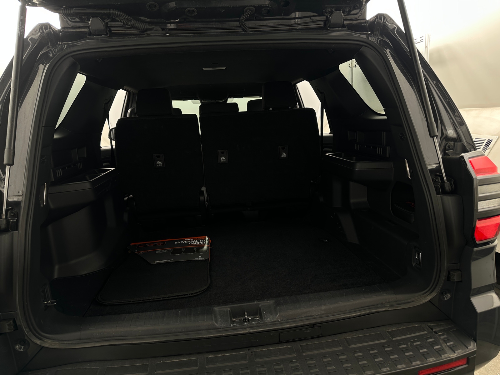 Thumbnail: 2025 Toyota 4Runner - 7