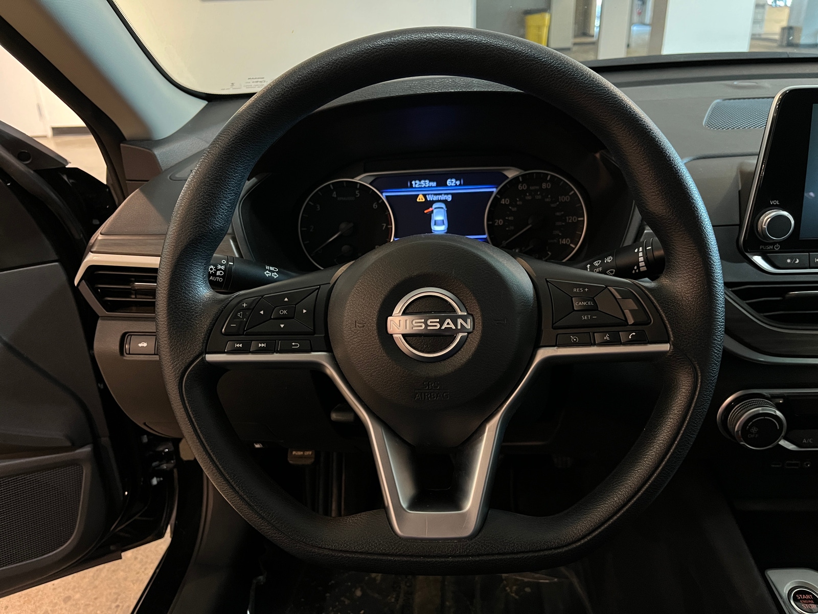 Thumbnail: 2024 Nissan Altima - 5