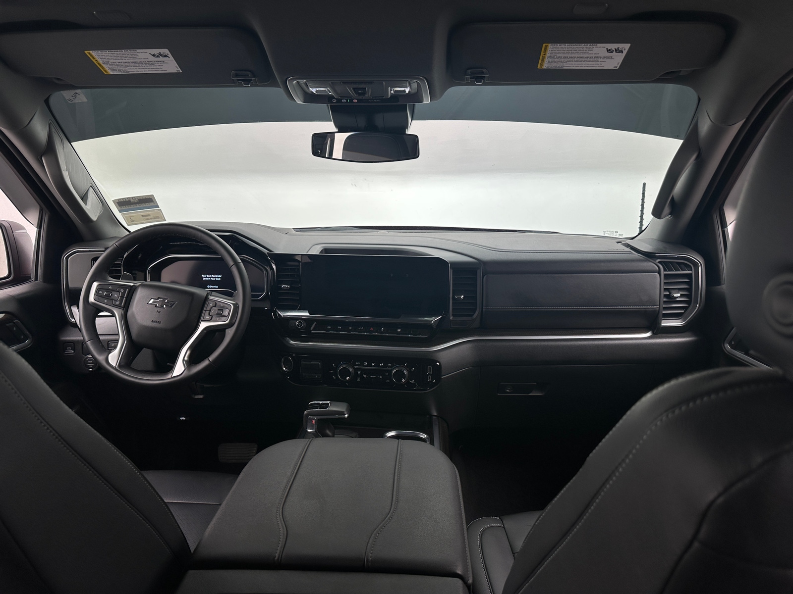 Thumbnail: 2025 Chevrolet Silverado 1500 - 3