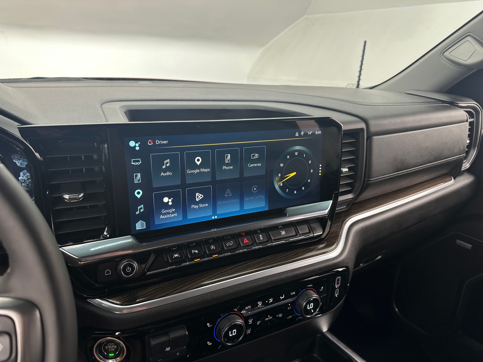 Thumbnail: 2025 Chevrolet Silverado 1500 - 4