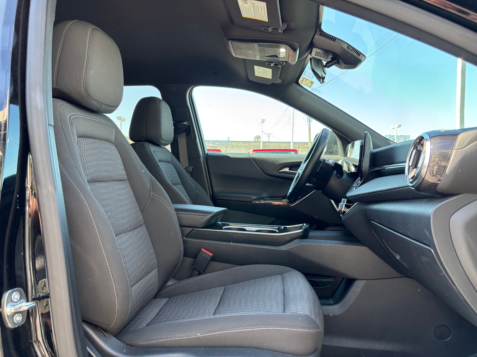 Thumbnail: 2025 Chevrolet Equinox - 2