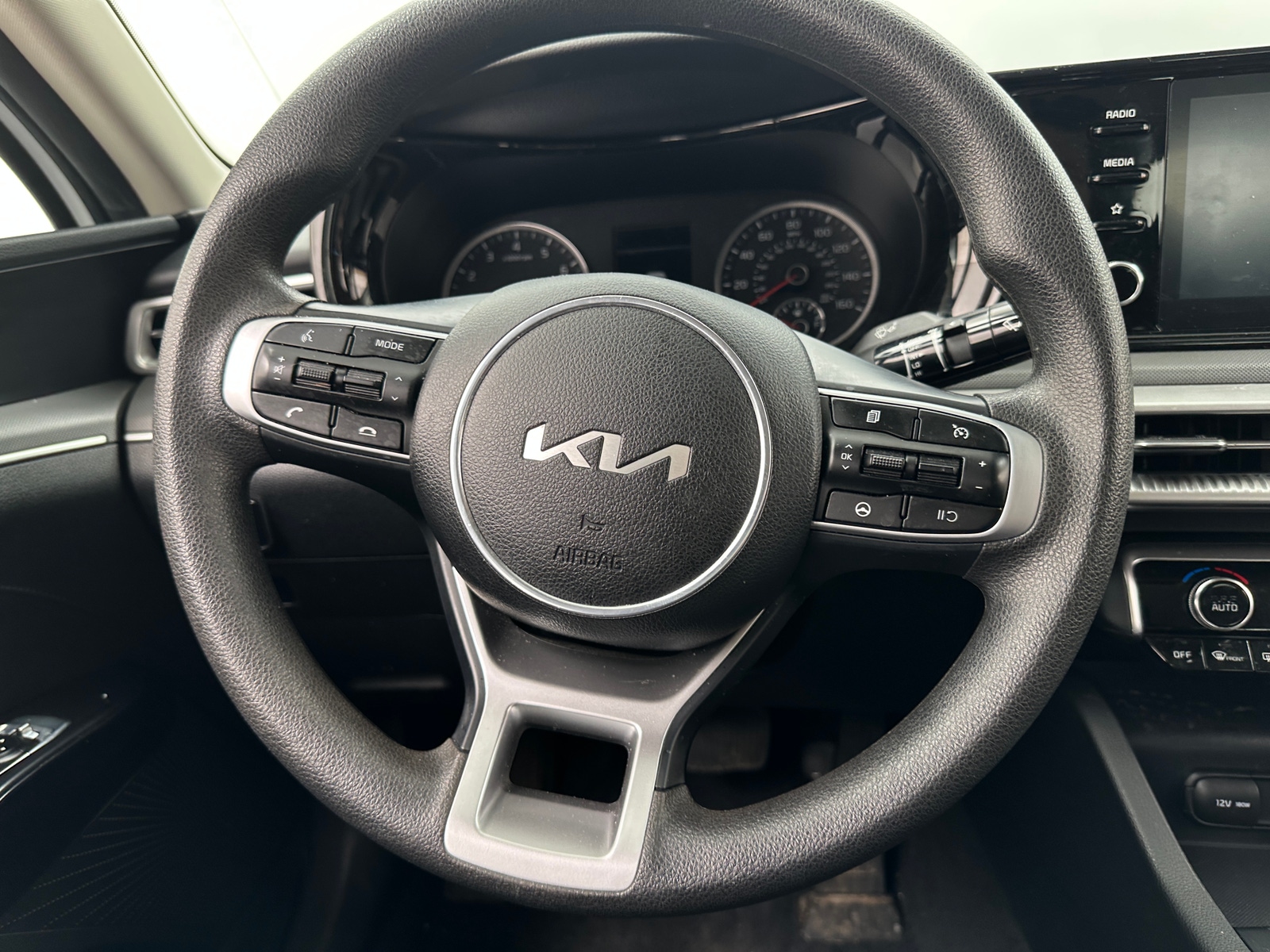 Thumbnail: 2023 Kia K5 - 5