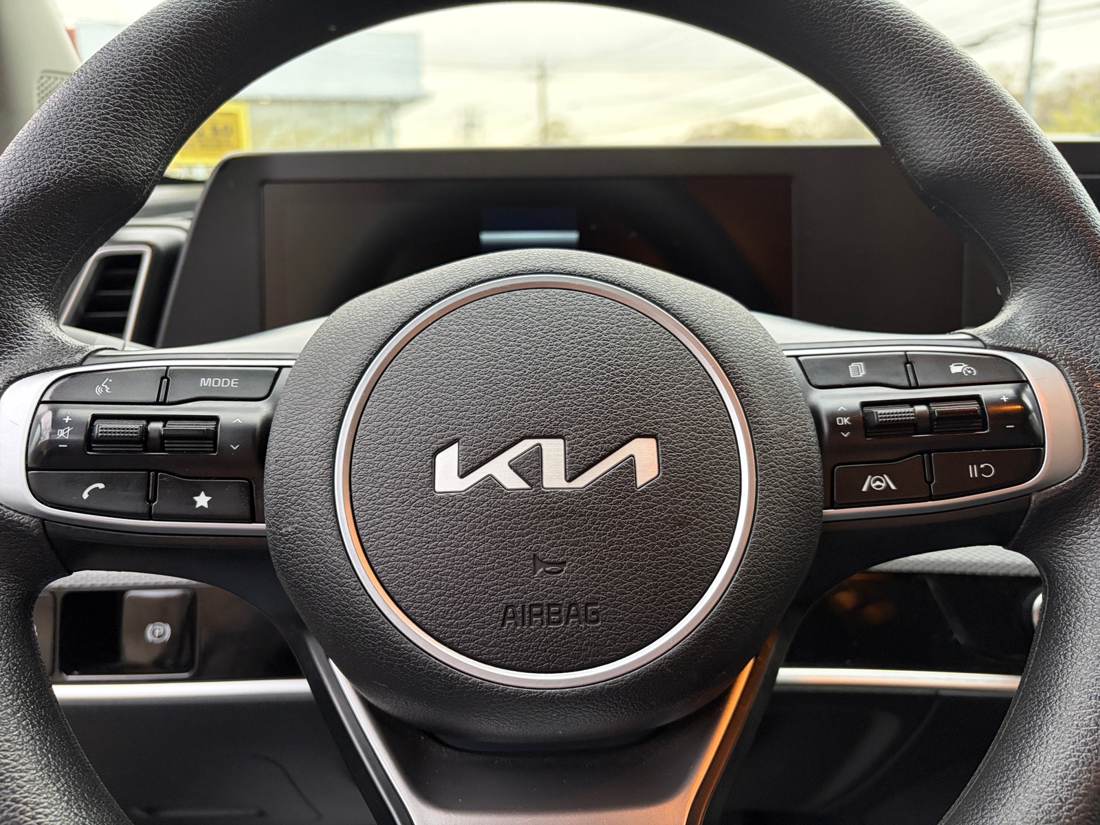 Thumbnail: 2025 Kia Sportage - 5