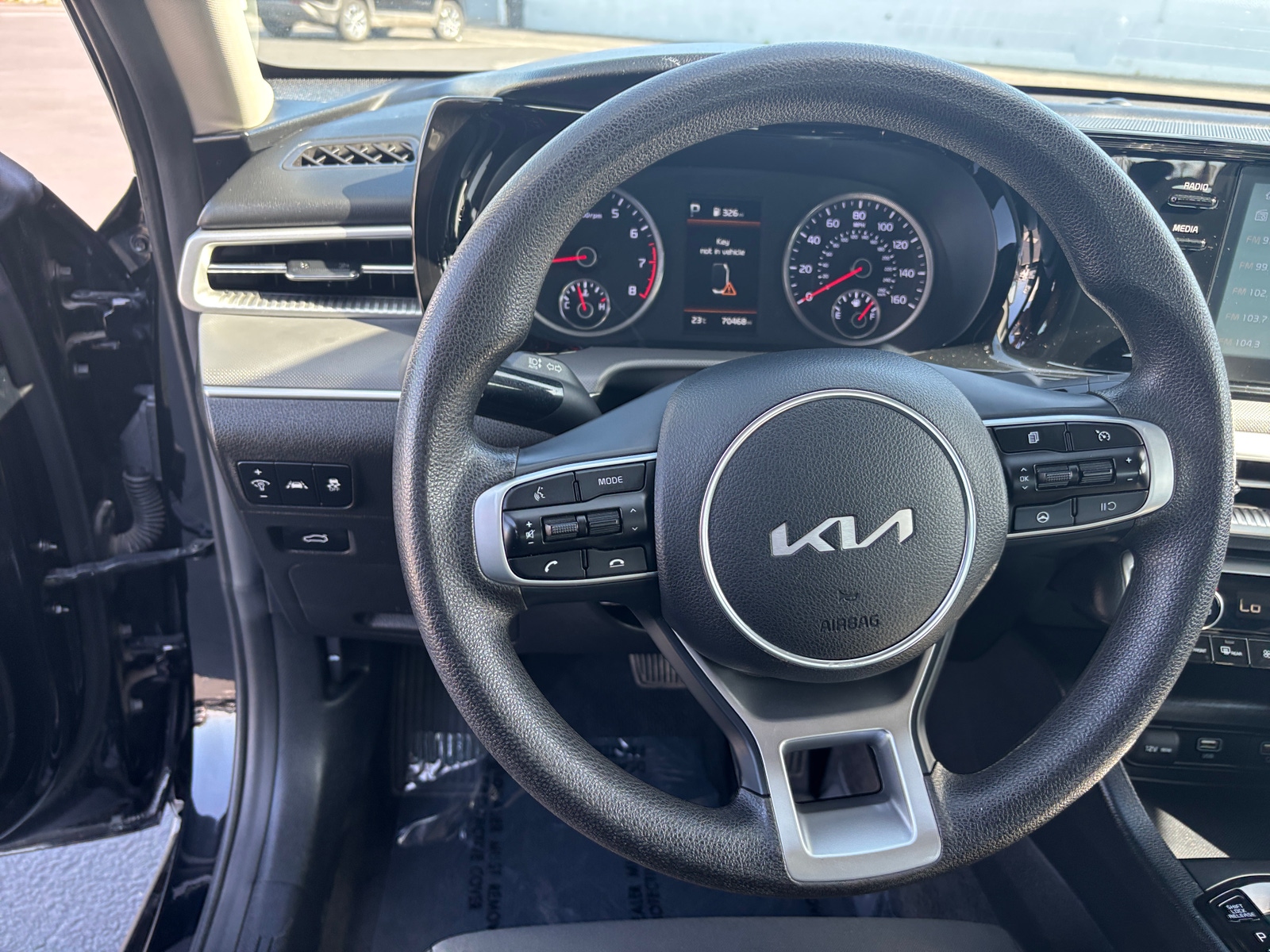 Thumbnail: 2023 Kia K5 - 5