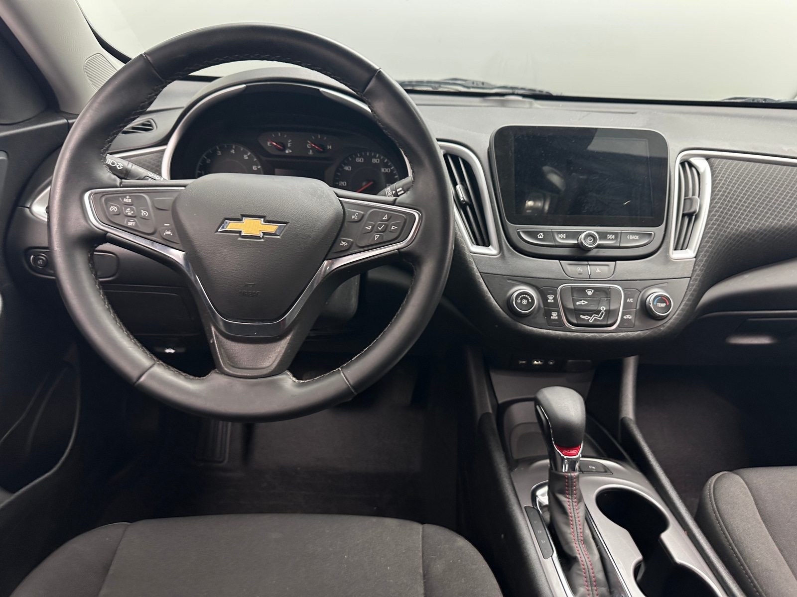 Thumbnail: 2024 Chevrolet Malibu - 5