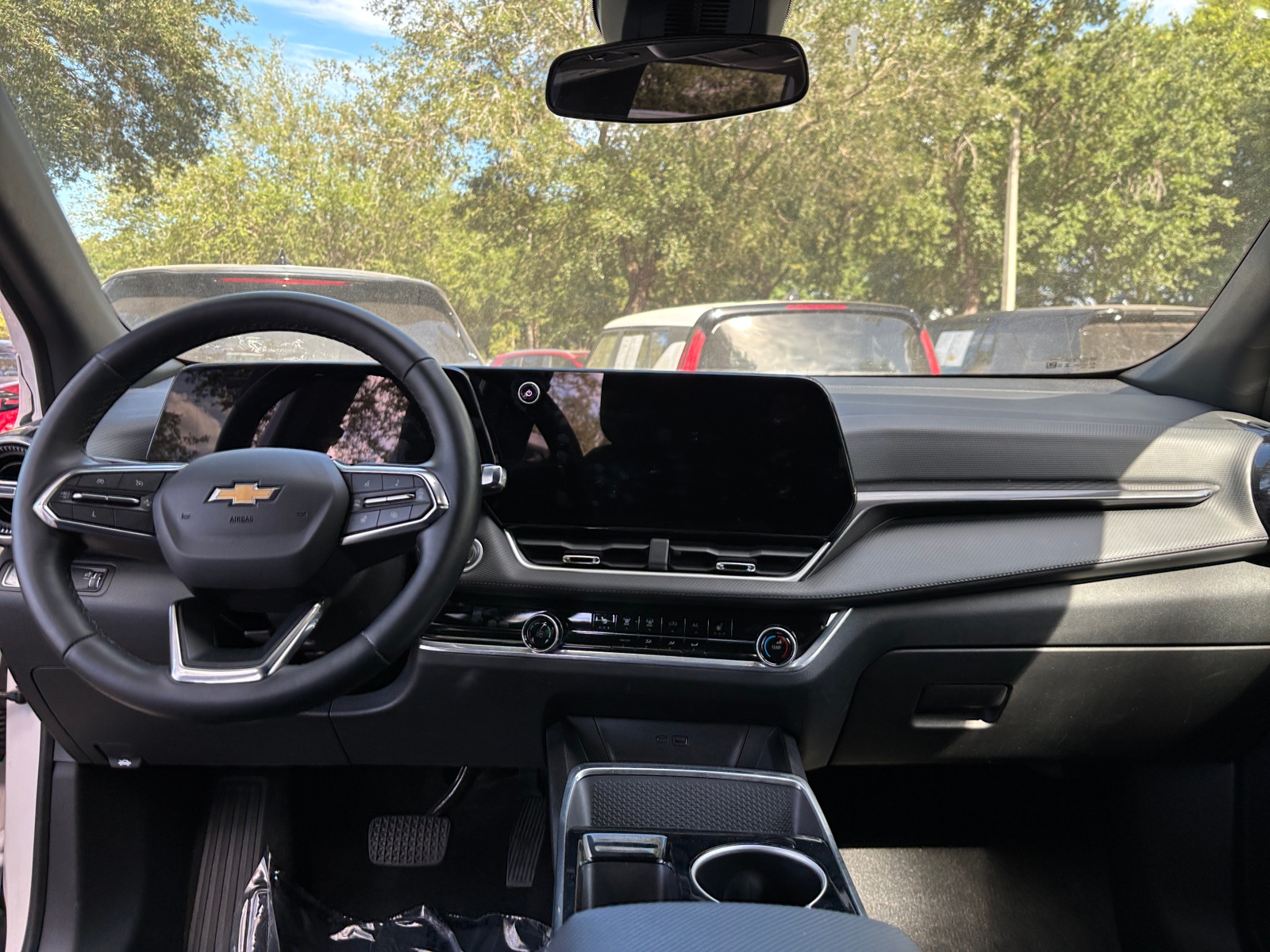 Thumbnail: 2025 Chevrolet Equinox - 3