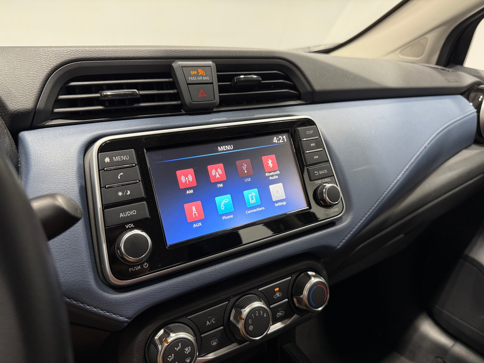 Thumbnail: 2025 Nissan Versa - 4