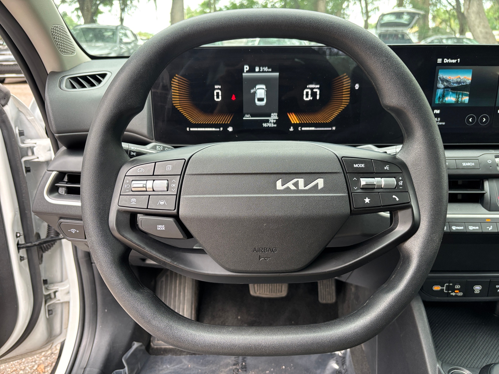 Thumbnail: 2025 Kia K4 - 5