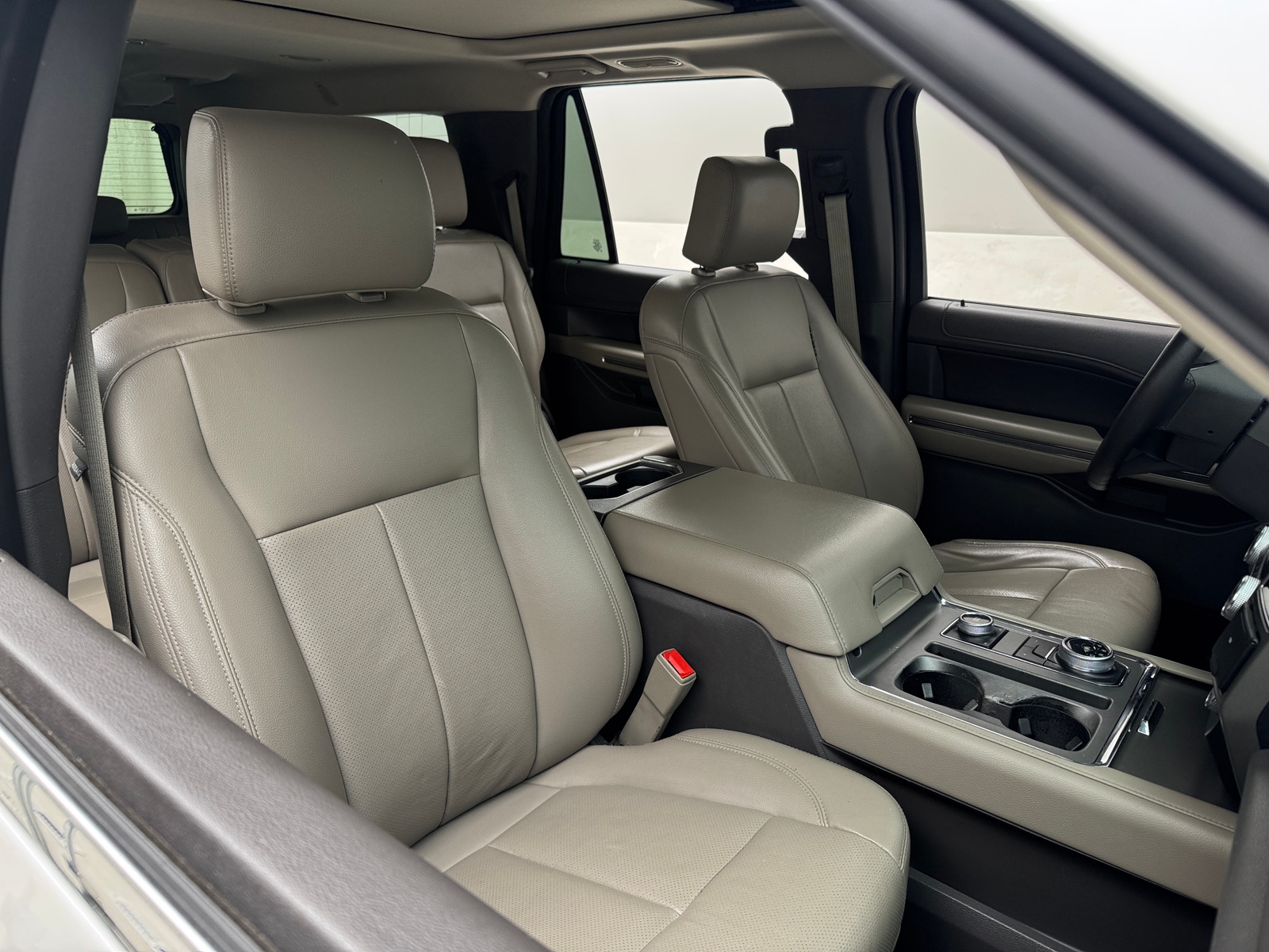 Thumbnail: 2019 Ford Expedition MAX - 2