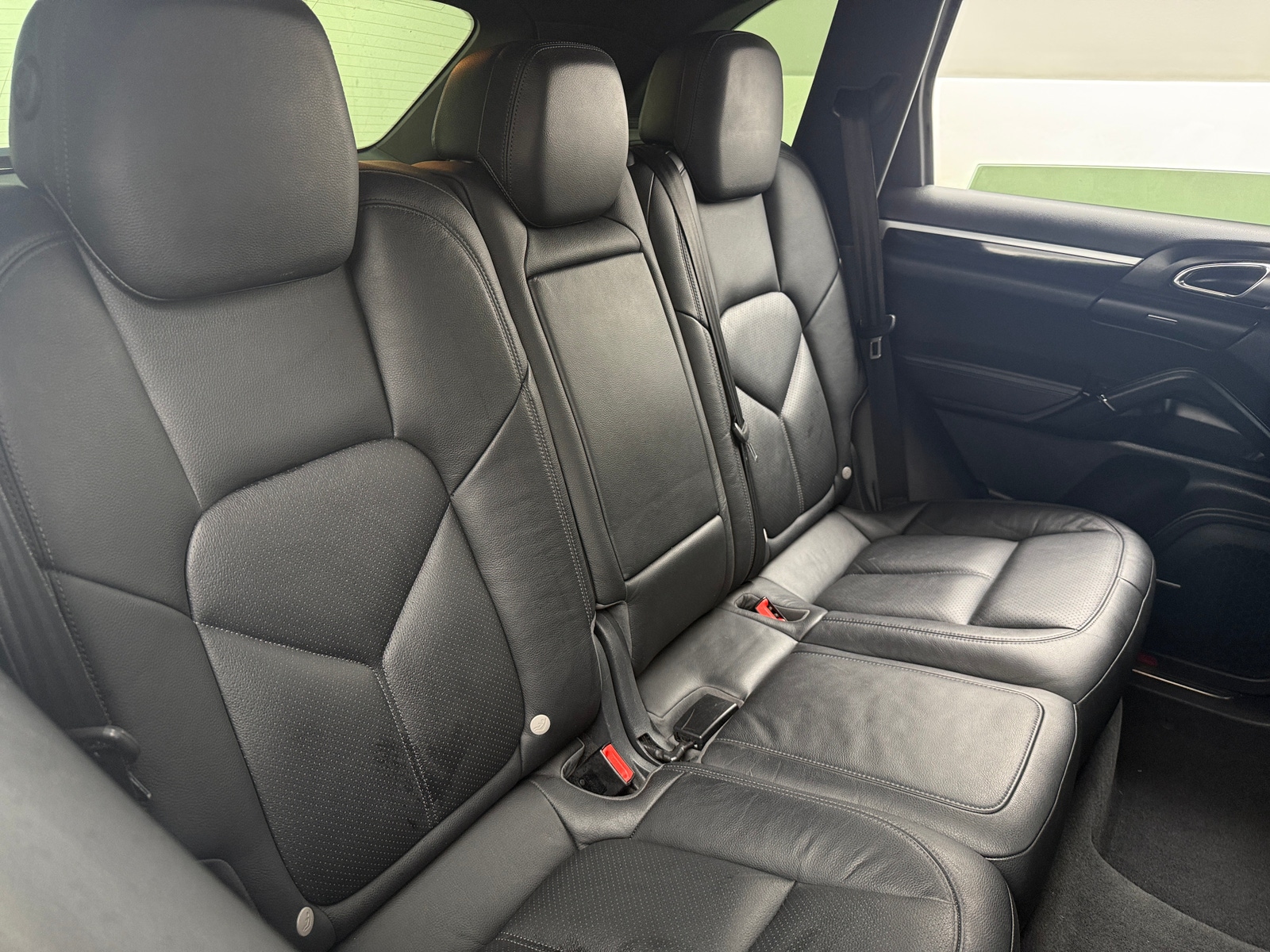 Thumbnail: 2016 Porsche Cayenne - 5