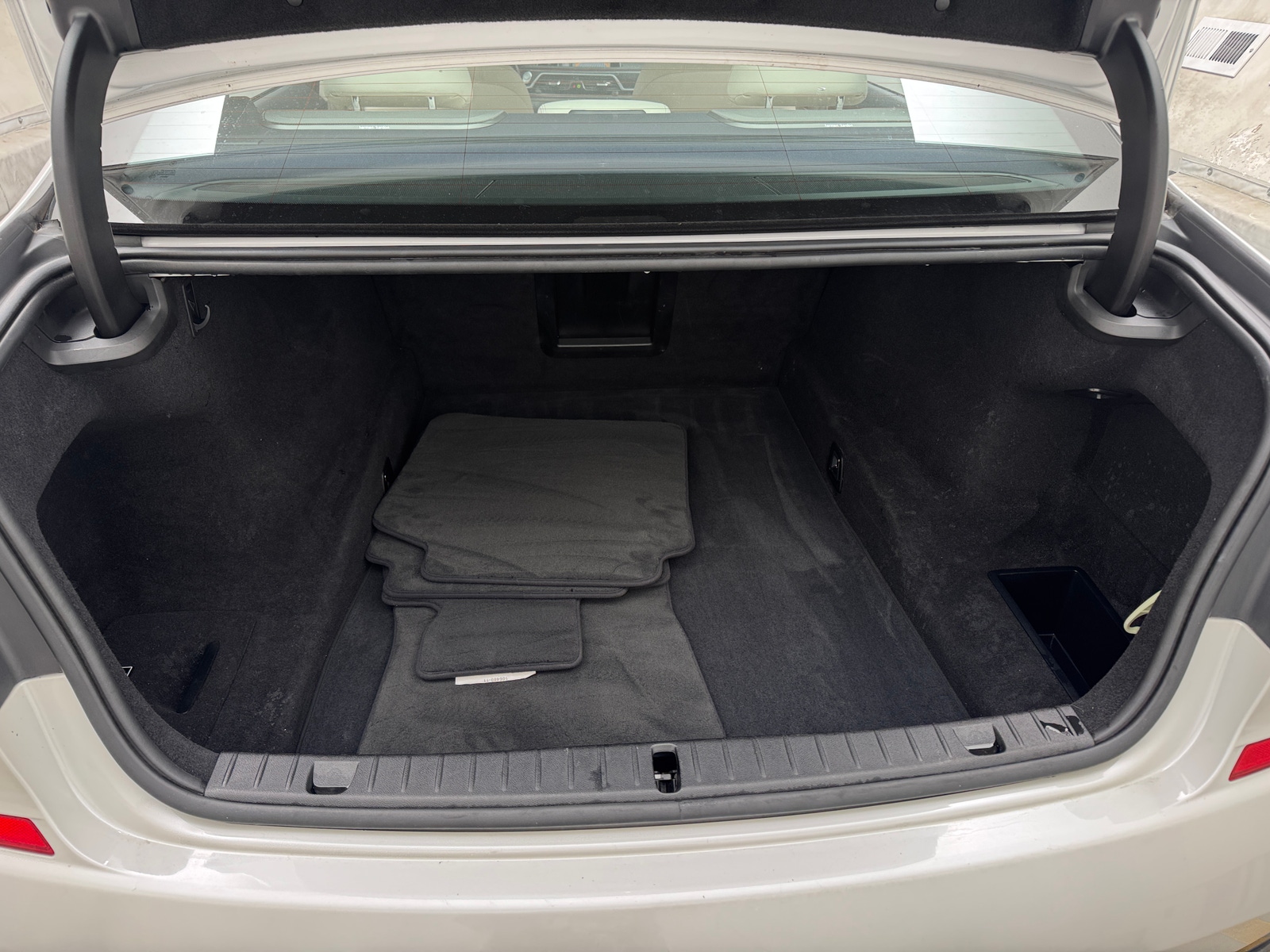 Thumbnail: 2018 BMW 7 Series - 6