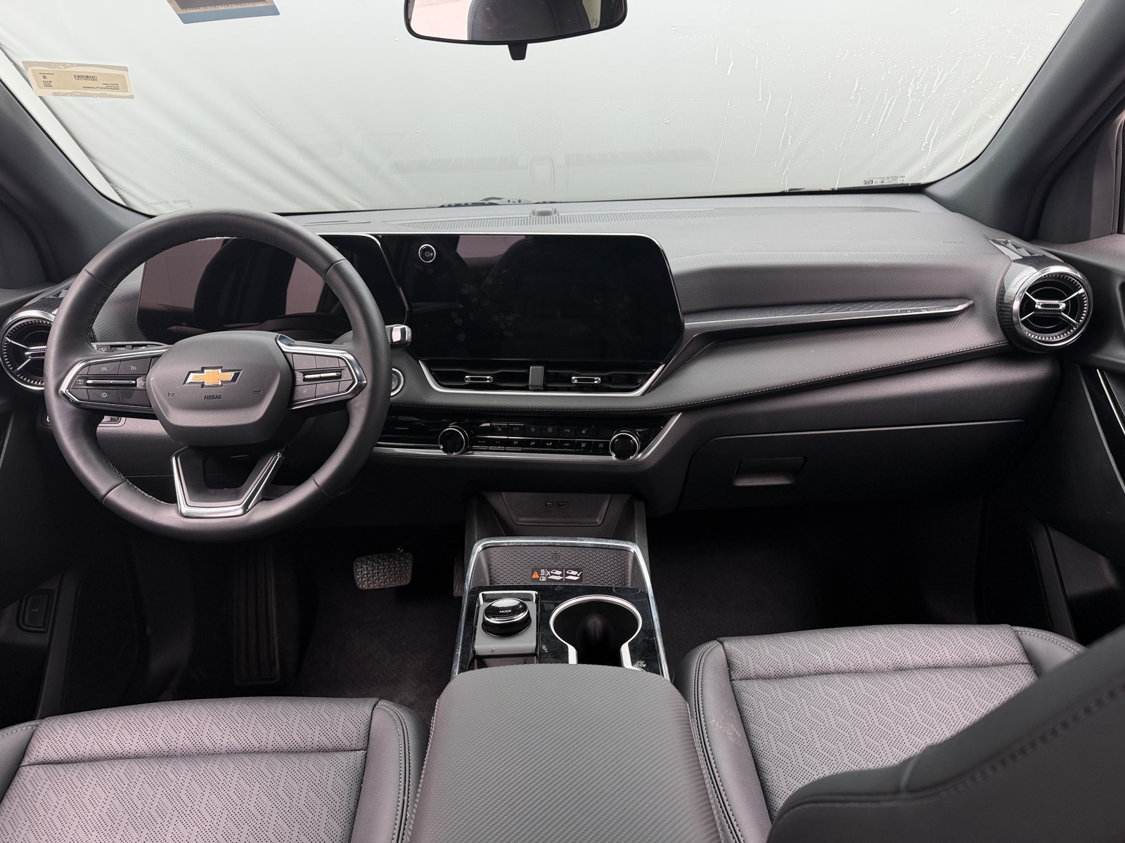Thumbnail: 2026 Chevrolet Equinox - 3