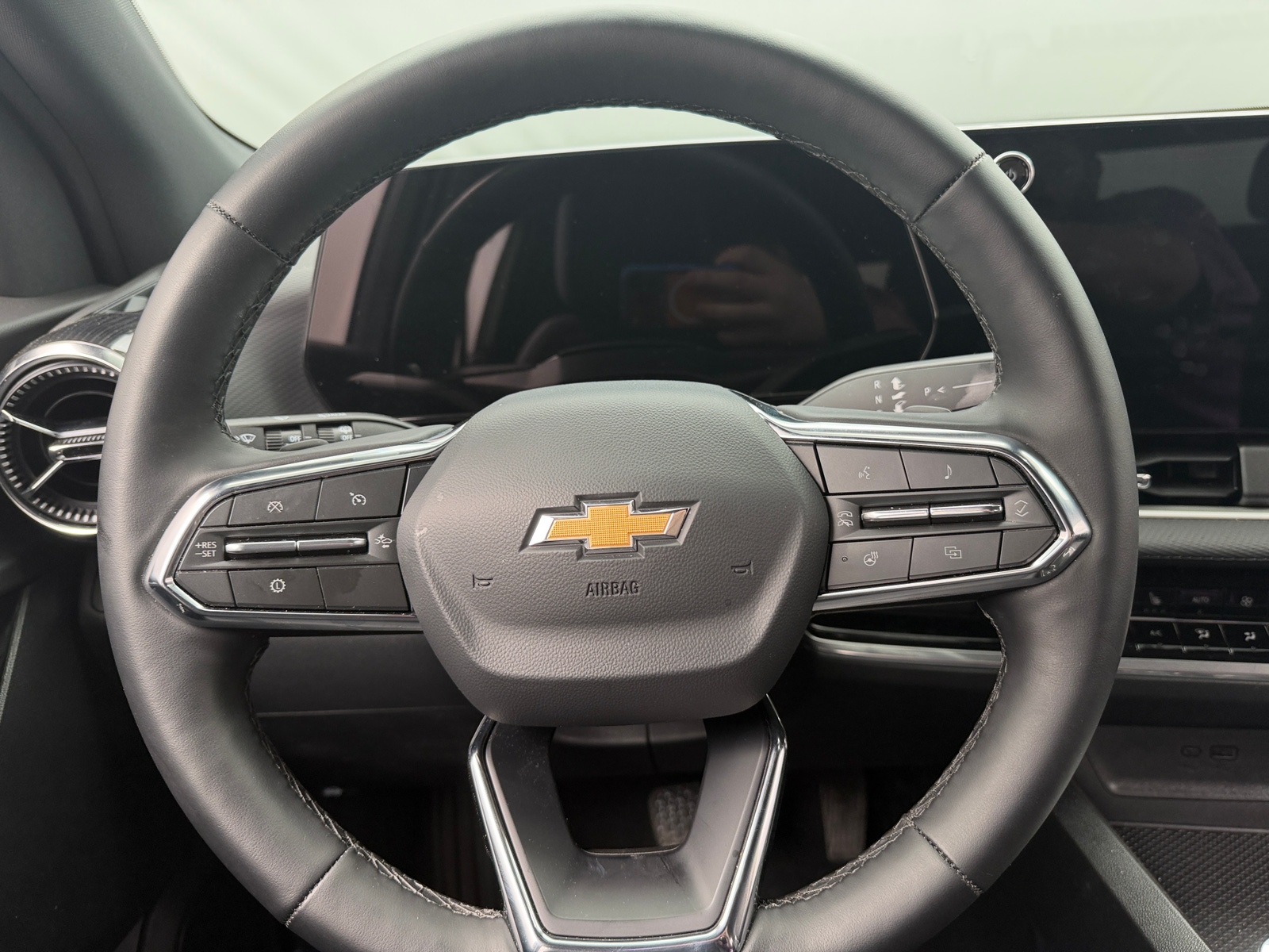 Thumbnail: 2026 Chevrolet Equinox - 5