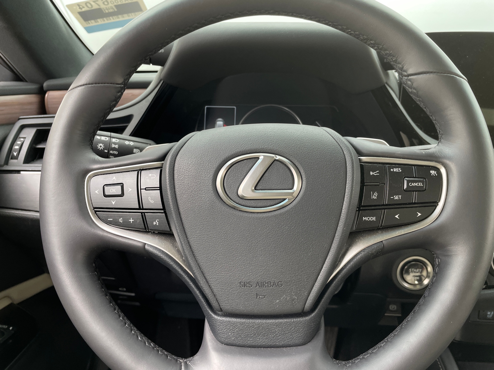 Thumbnail: 2024 Lexus ES - 4