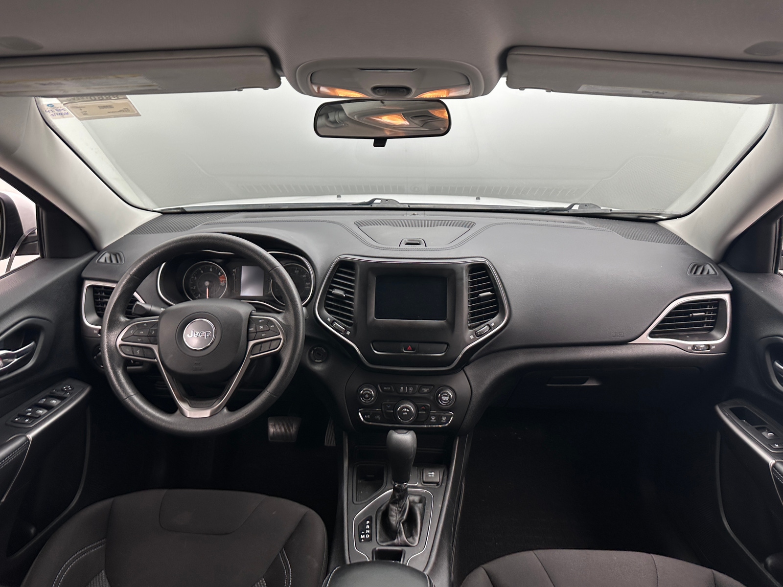 Thumbnail: 2020 Jeep Cherokee - 3