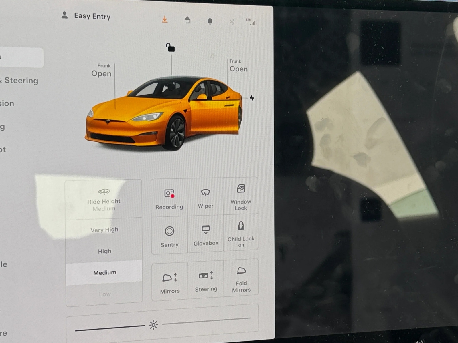 Thumbnail: 2022 Tesla Model S - 3
