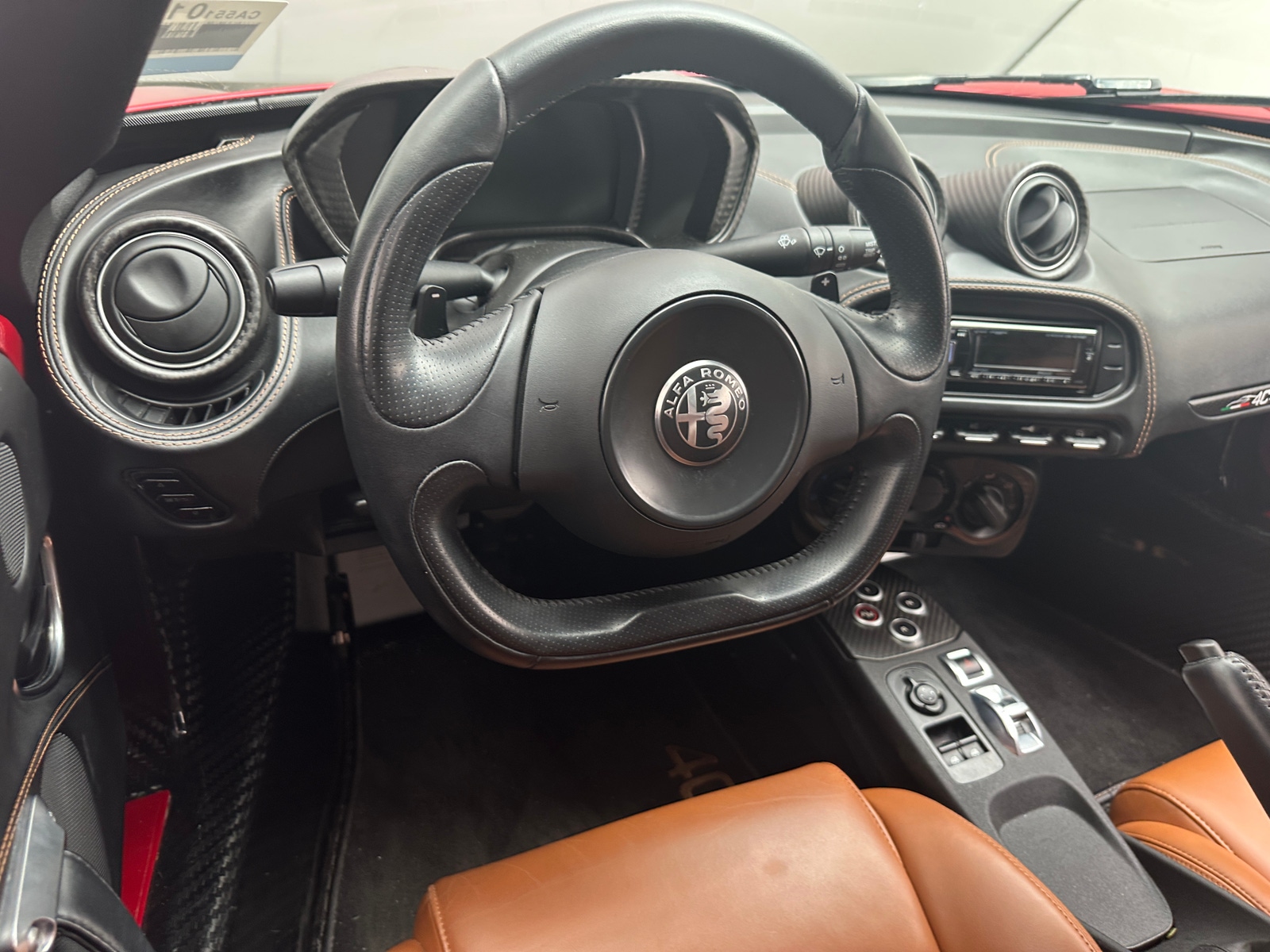 Thumbnail: 2018 Alfa Romeo 4C - 4