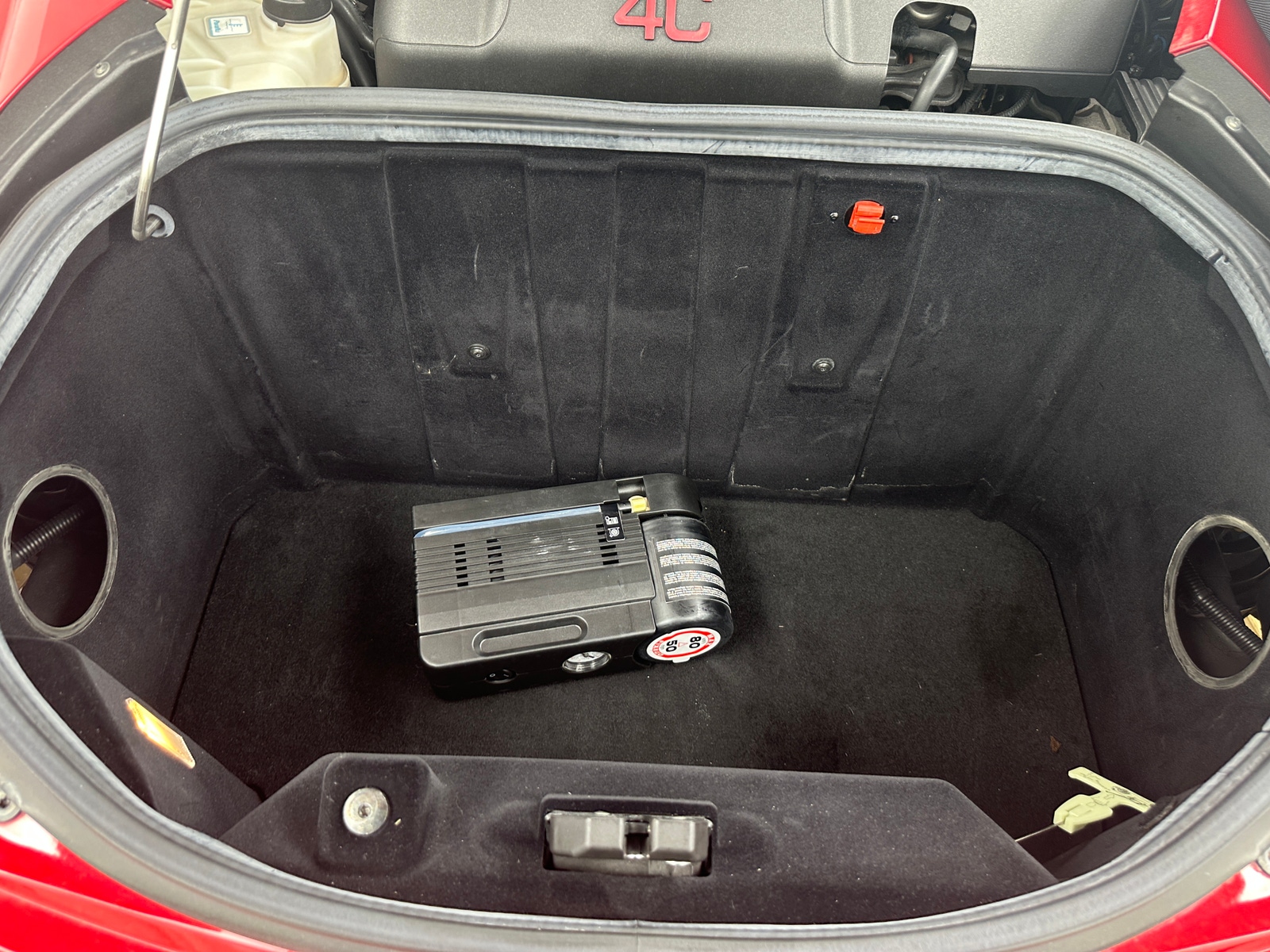 Thumbnail: 2018 Alfa Romeo 4C - 5