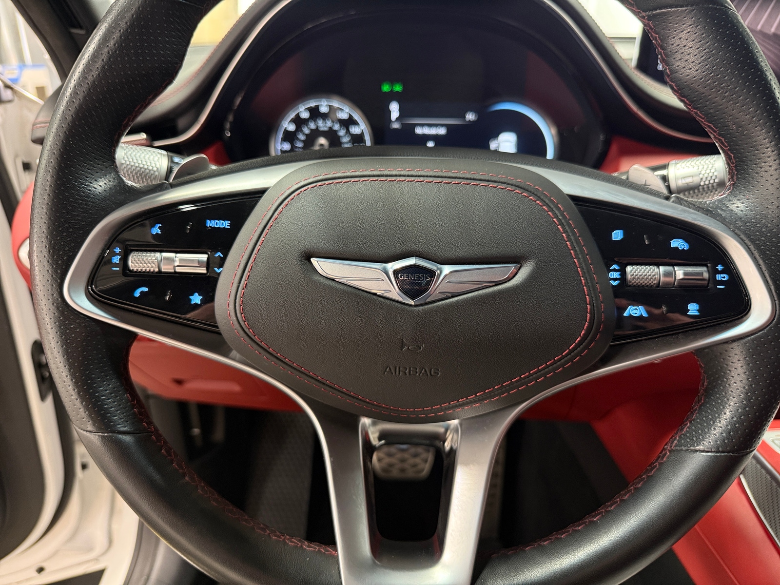 Thumbnail: 2022 Genesis GV70 - 4