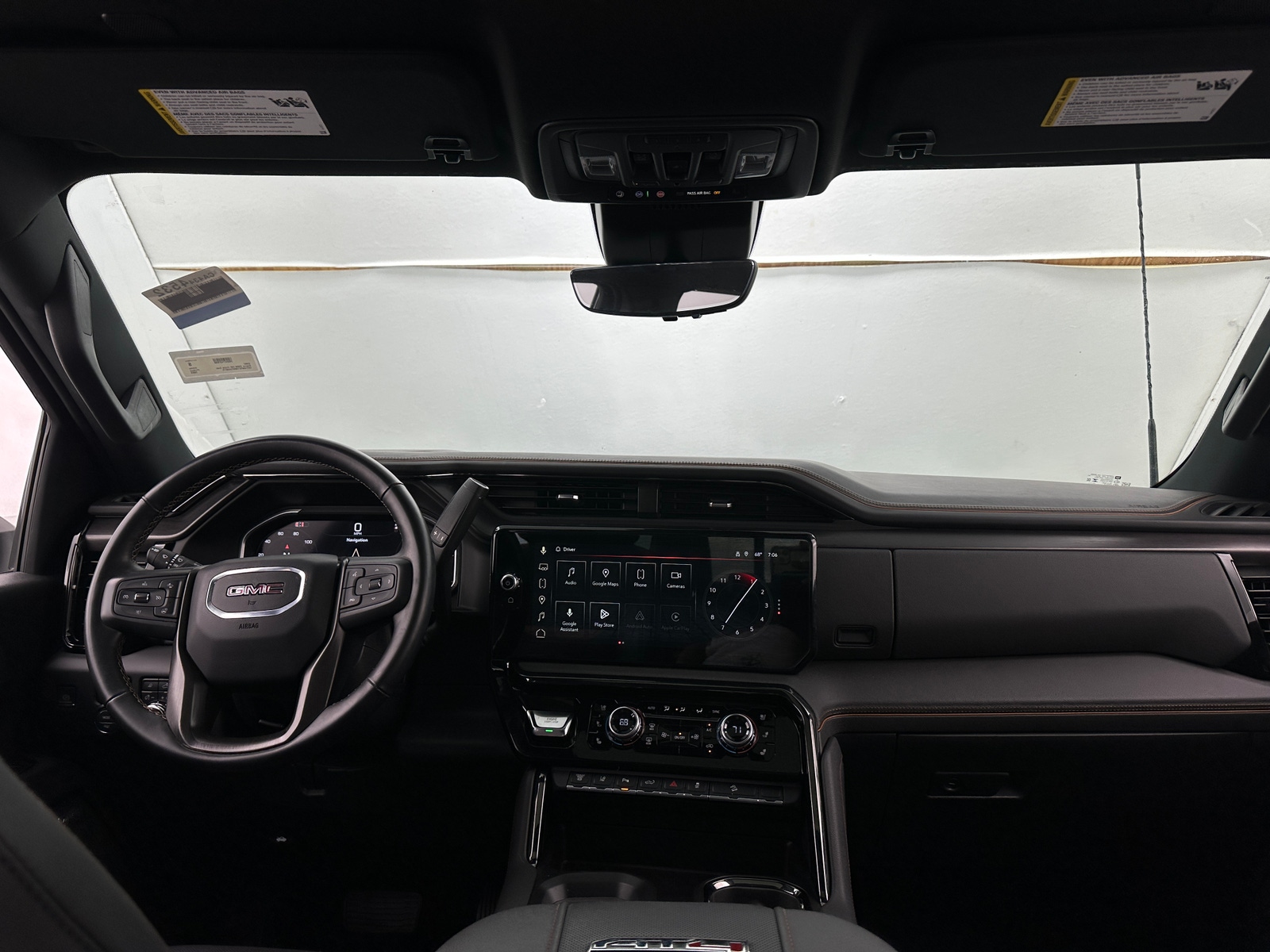 Thumbnail: 2024 GMC Sierra 2500 - 3