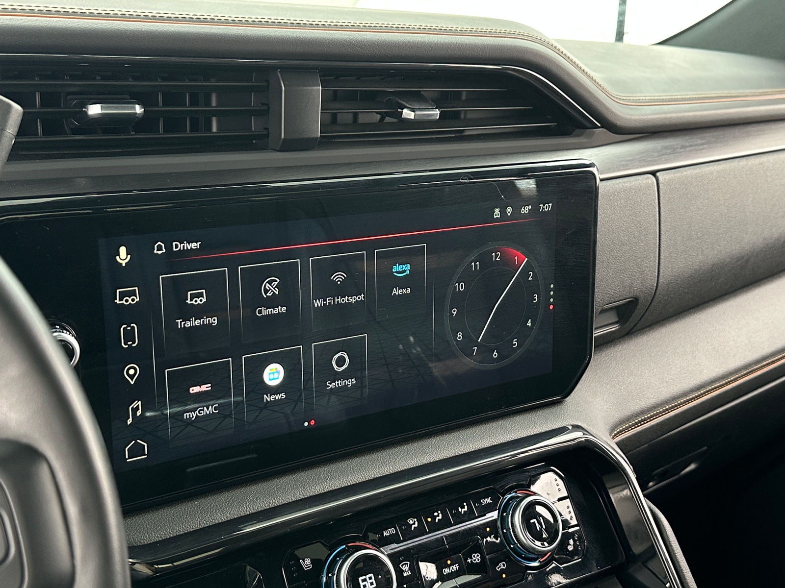 Thumbnail: 2024 GMC Sierra 2500 - 4