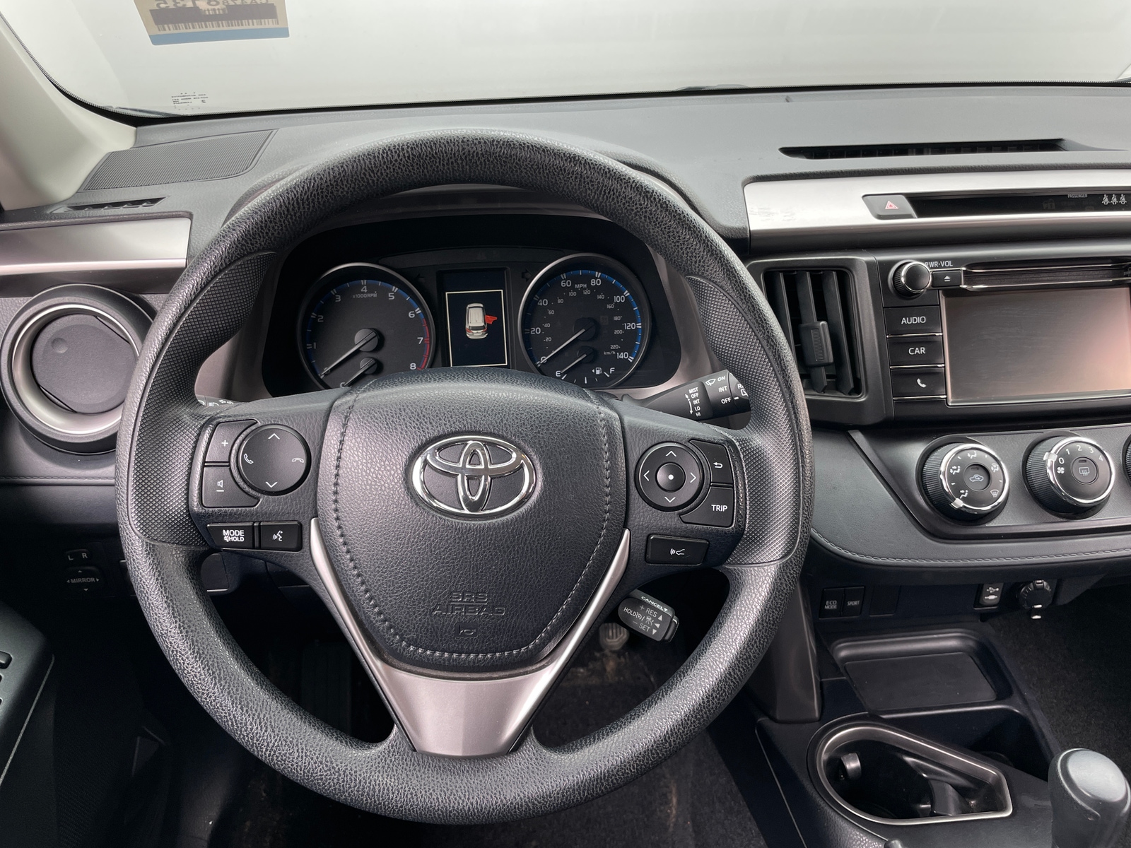Thumbnail: 2018 Toyota RAV4 - 5