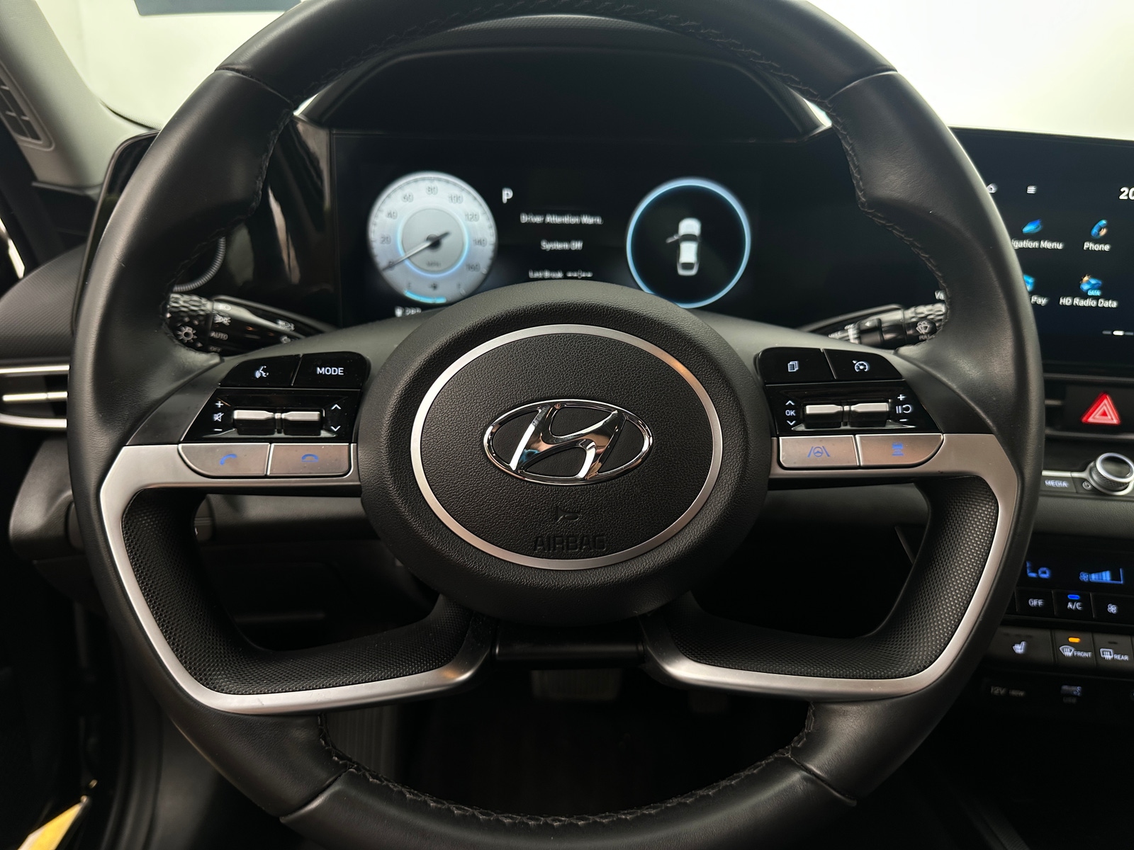 Thumbnail: 2023 Hyundai Elantra - 5