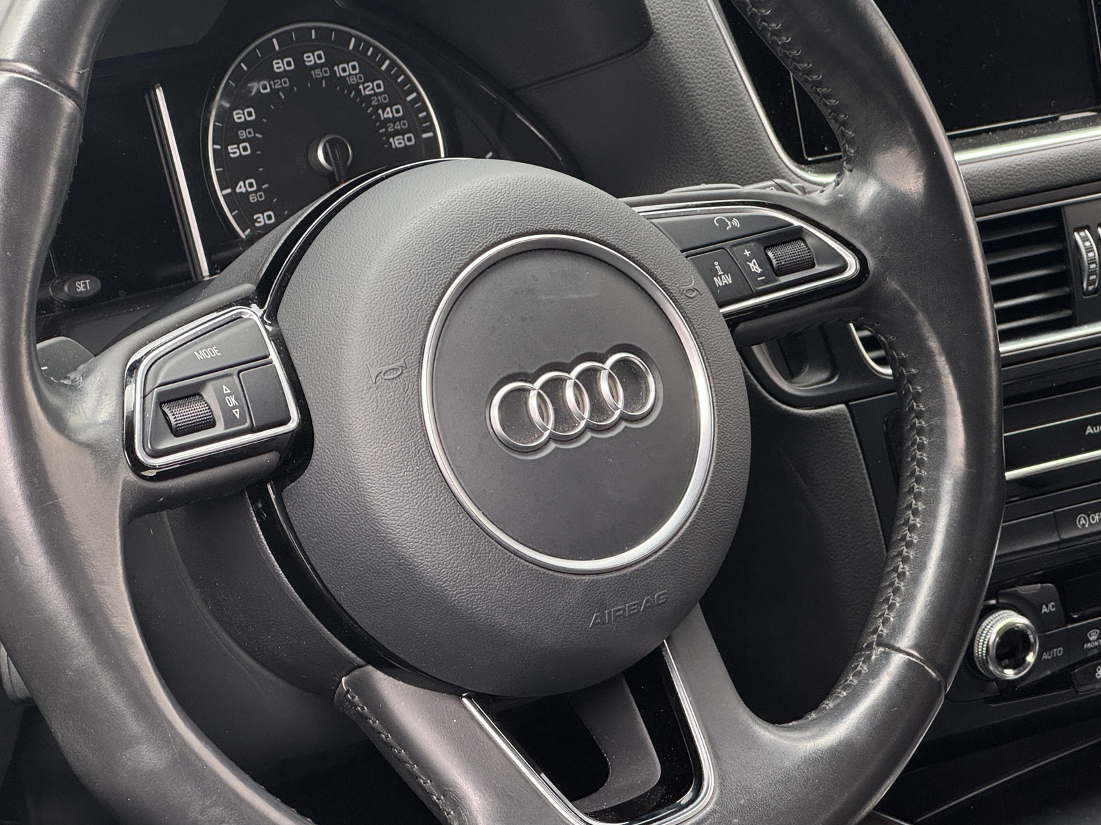 Thumbnail: 2015 Audi Q5 - 4