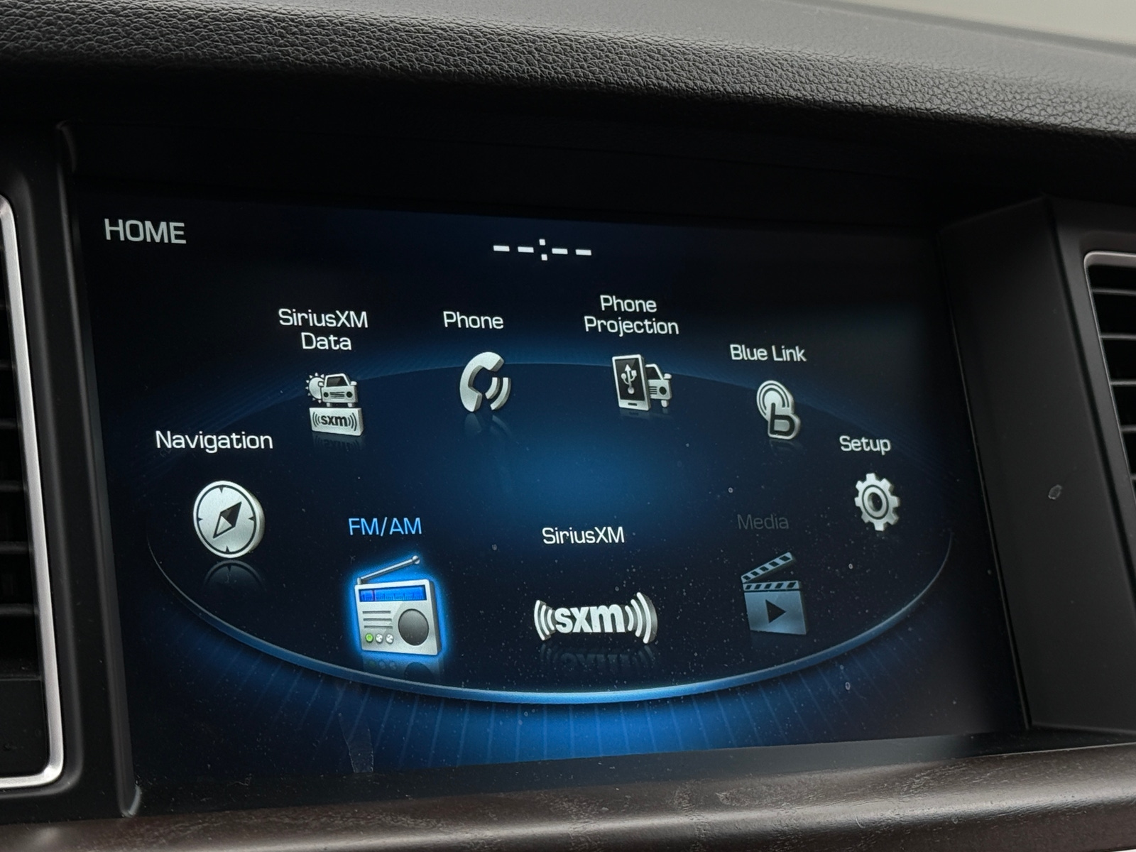 Thumbnail: 2018 Genesis G80 - 3