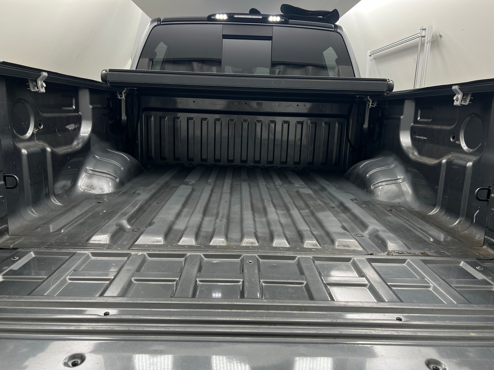 Thumbnail: 2019 Nissan Titan - 7