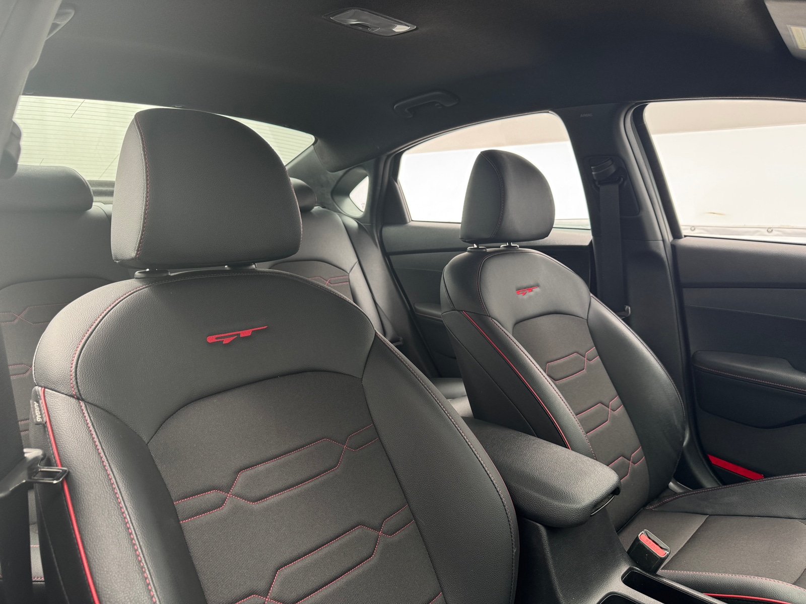 Thumbnail: 2022 Kia Forte - 2