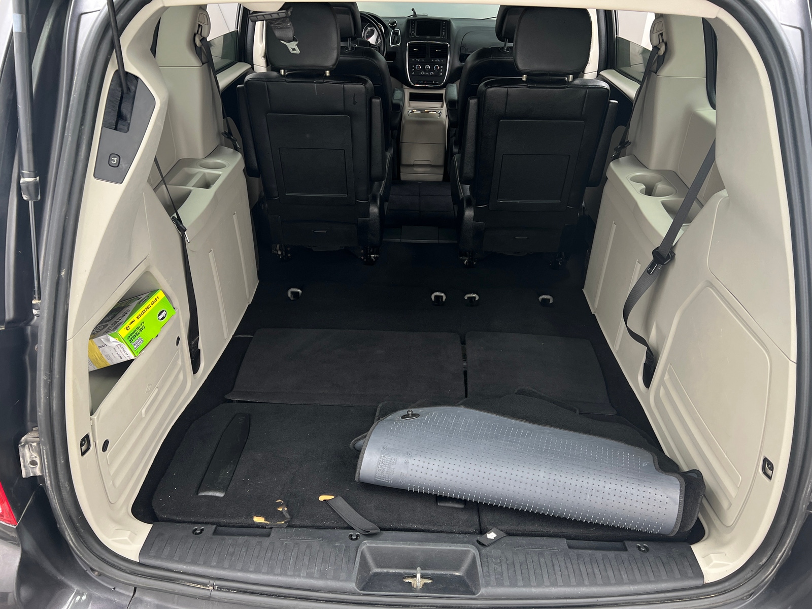 Thumbnail: 2019 Dodge Grand Caravan - 6